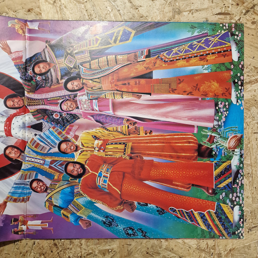 Earth, Wind & Fire ‎– I Am