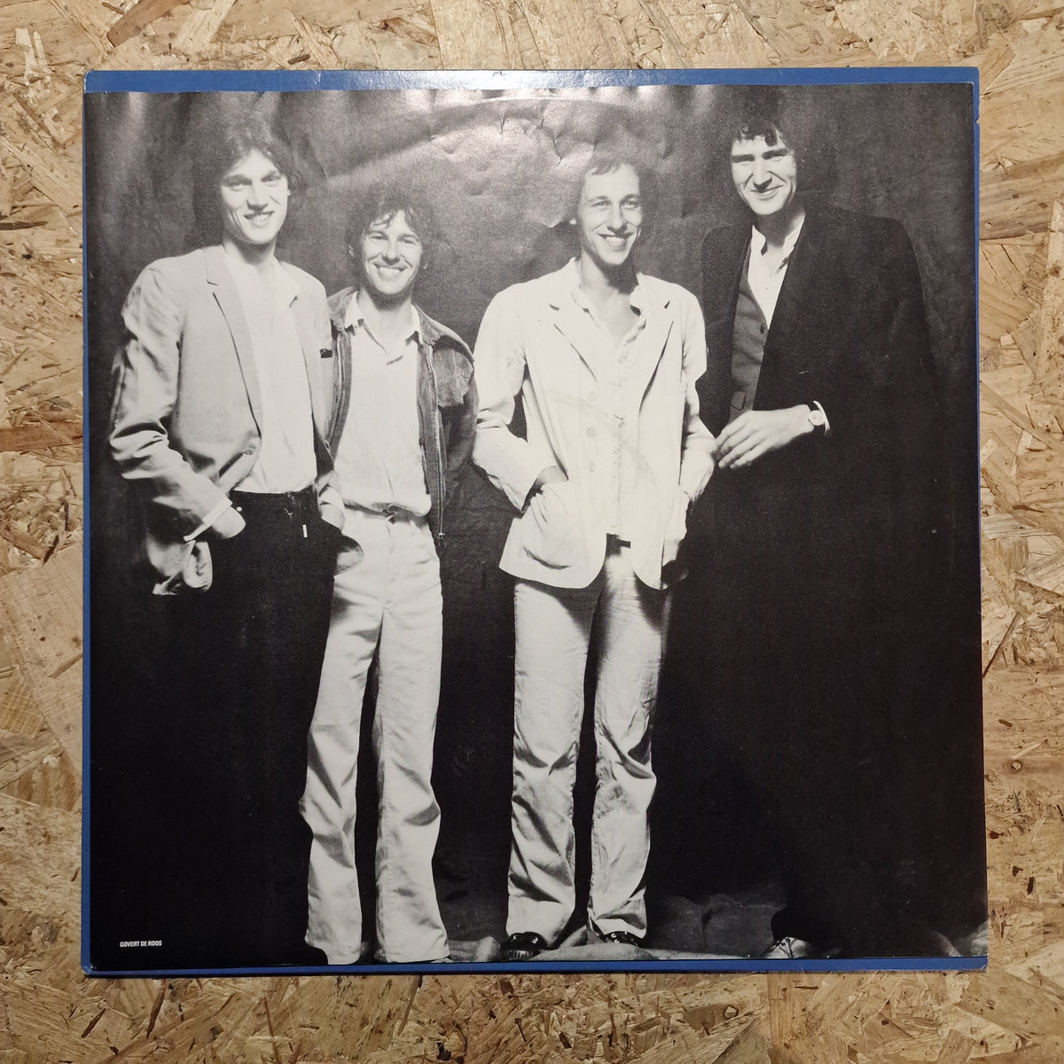 Dire Straits – Communiqué