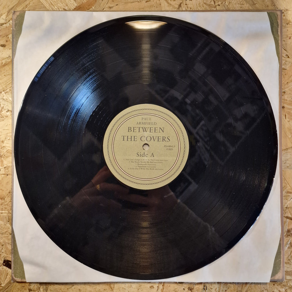 Paul Armfield – Between The Covers