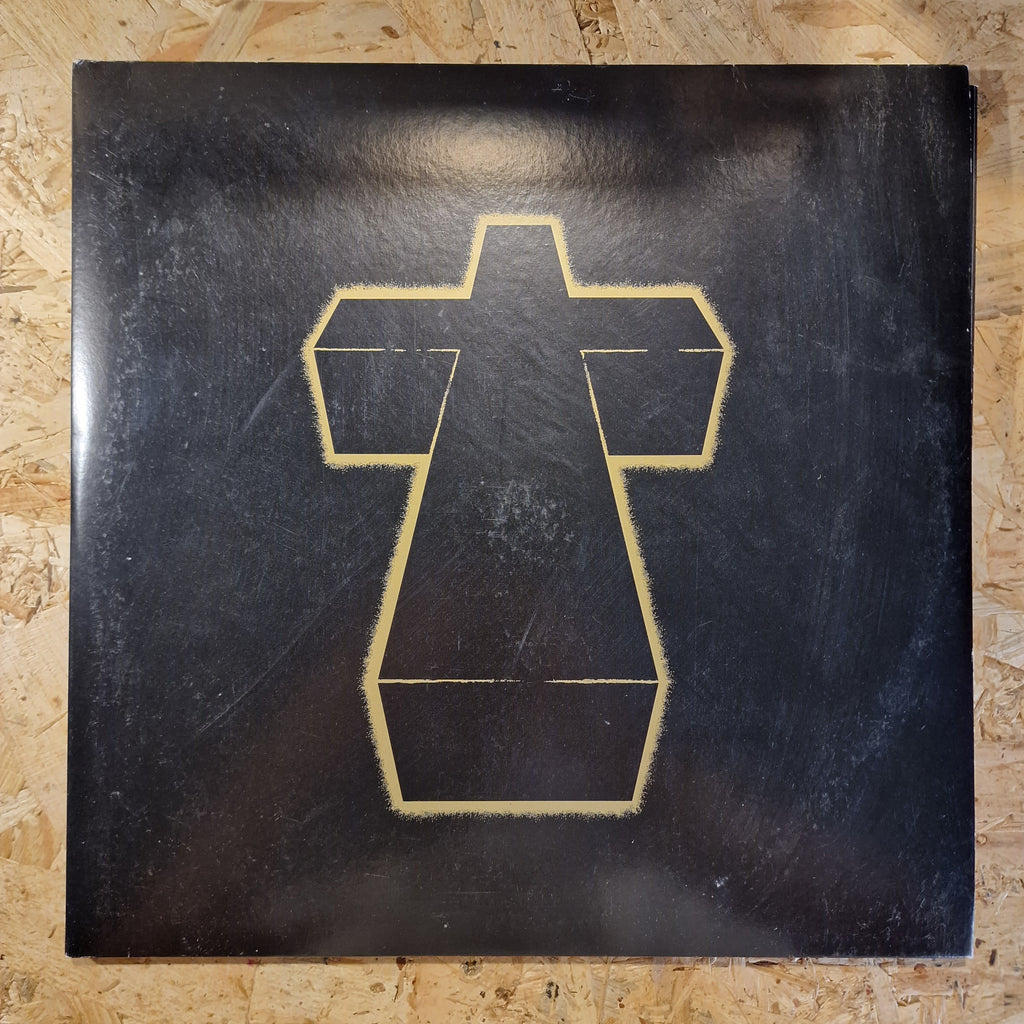 Justice – † (Cross)
