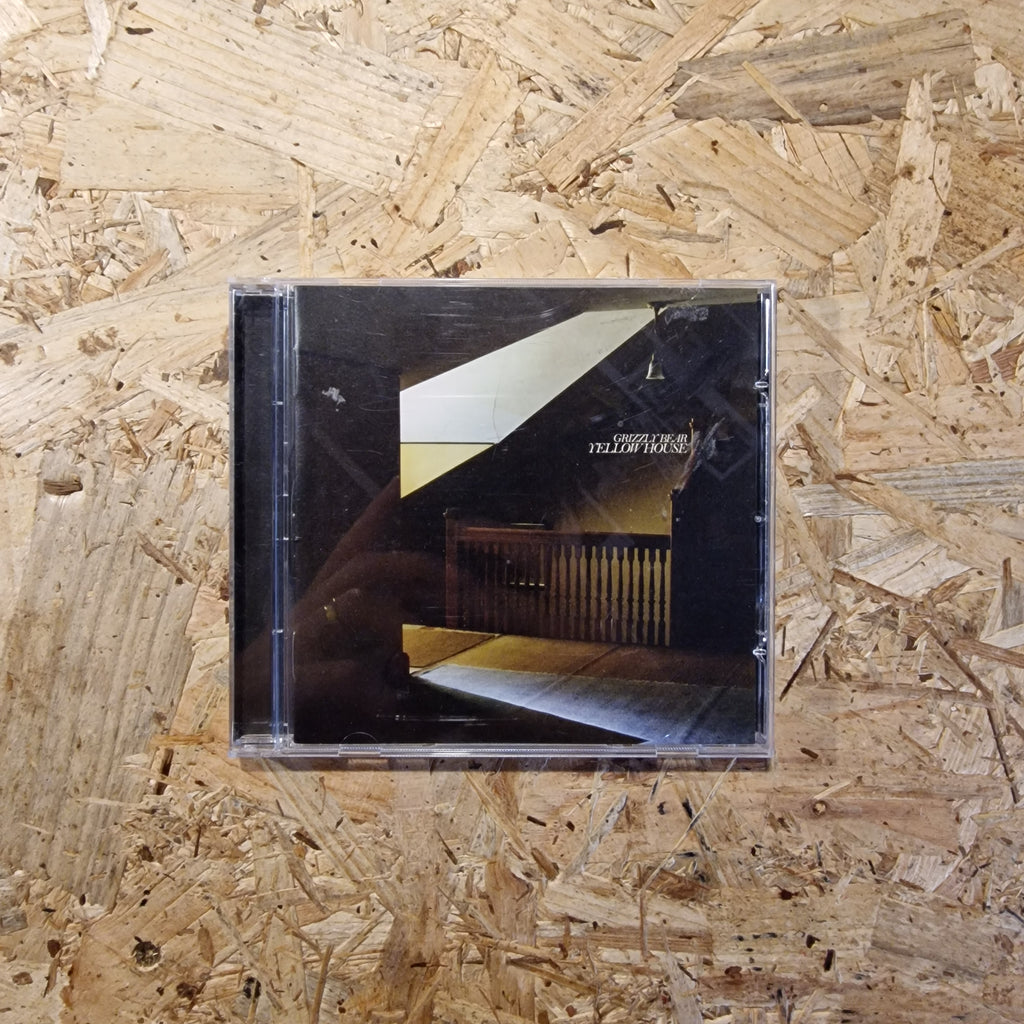 Grizzly Bear – Yellow House