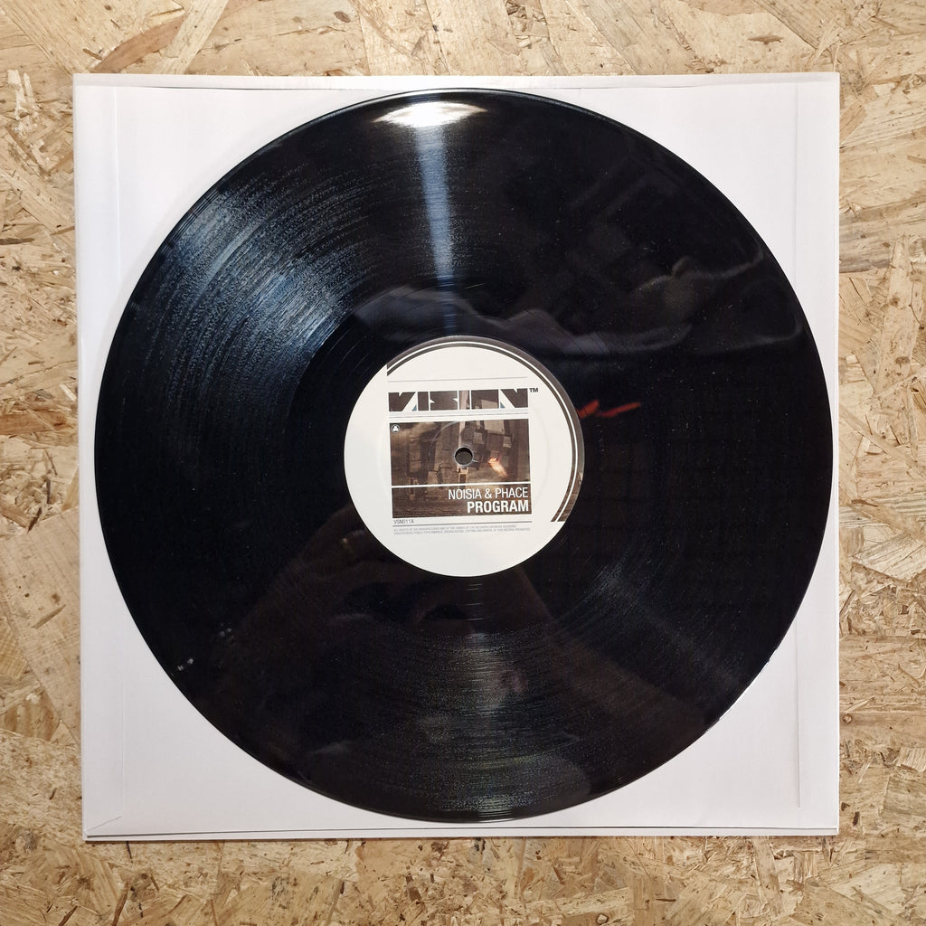 Noisia & Phace / Noisia – Program / Regurgitate