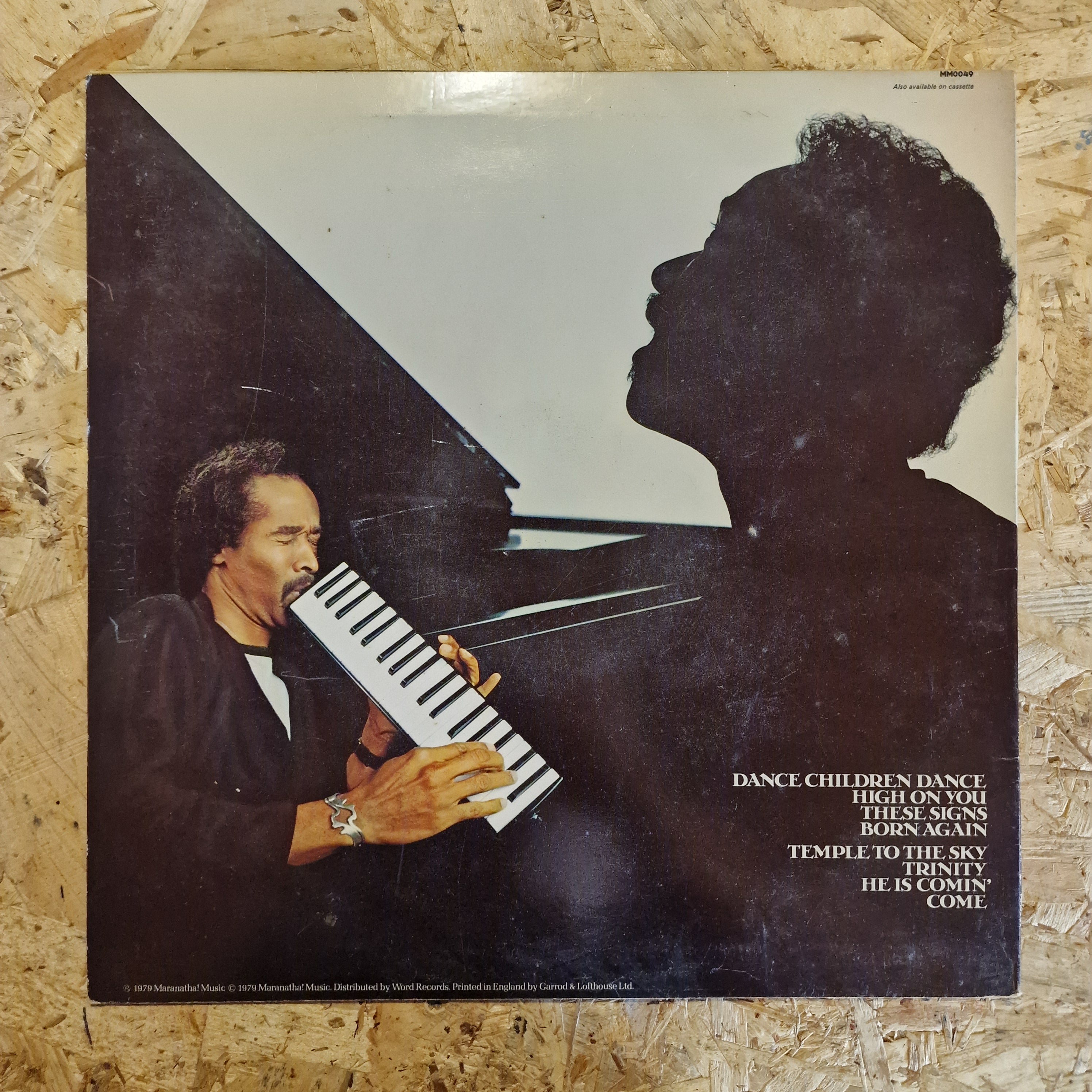 Leon Patillo – Dance Children Dance