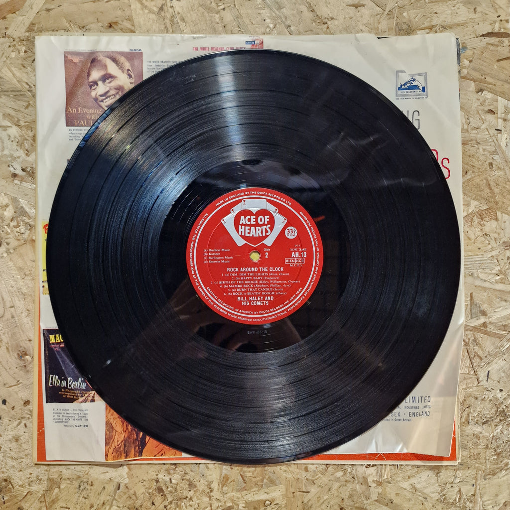 Bill Haley And His Comets – Rock Around The Clock