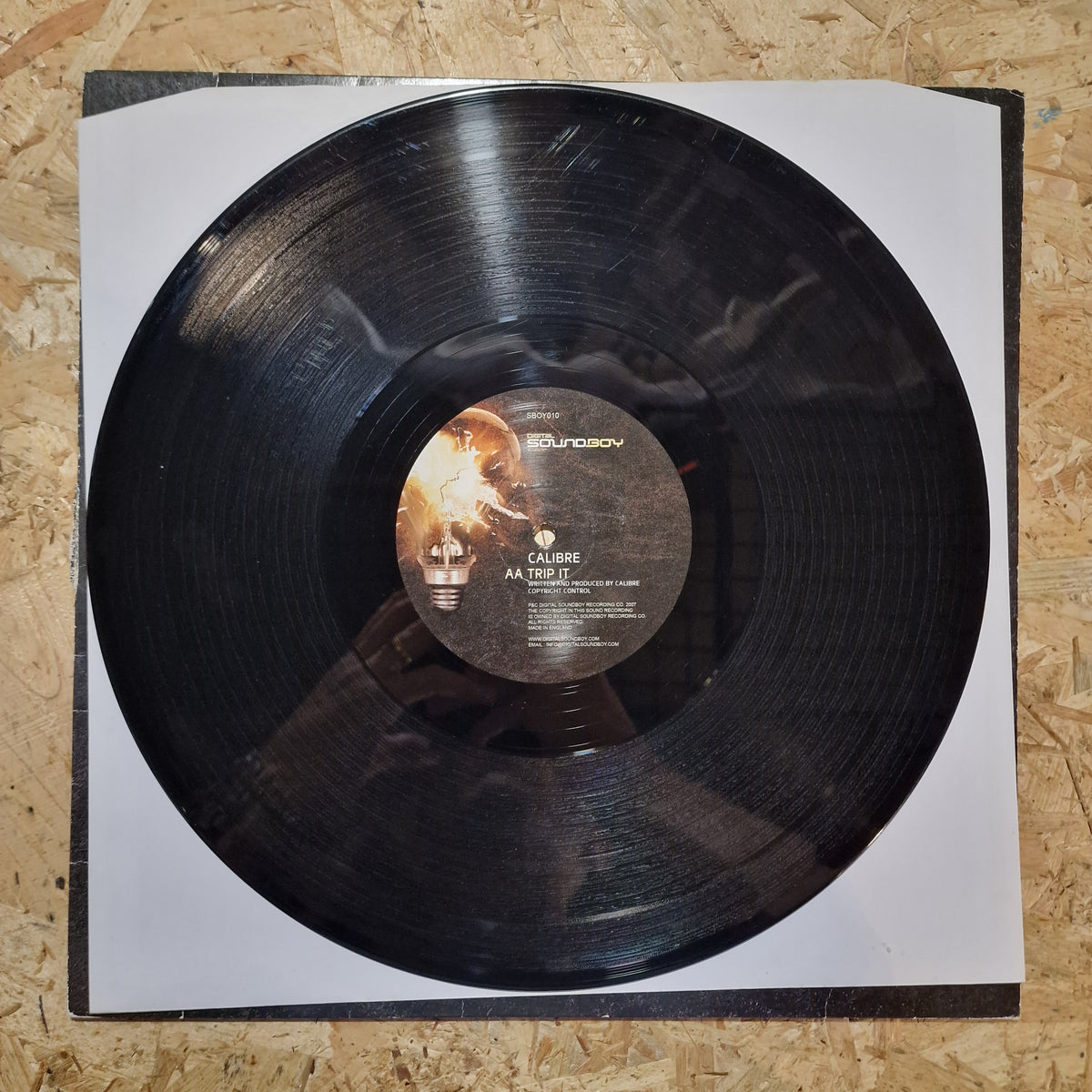 Calibre – Thoughtless