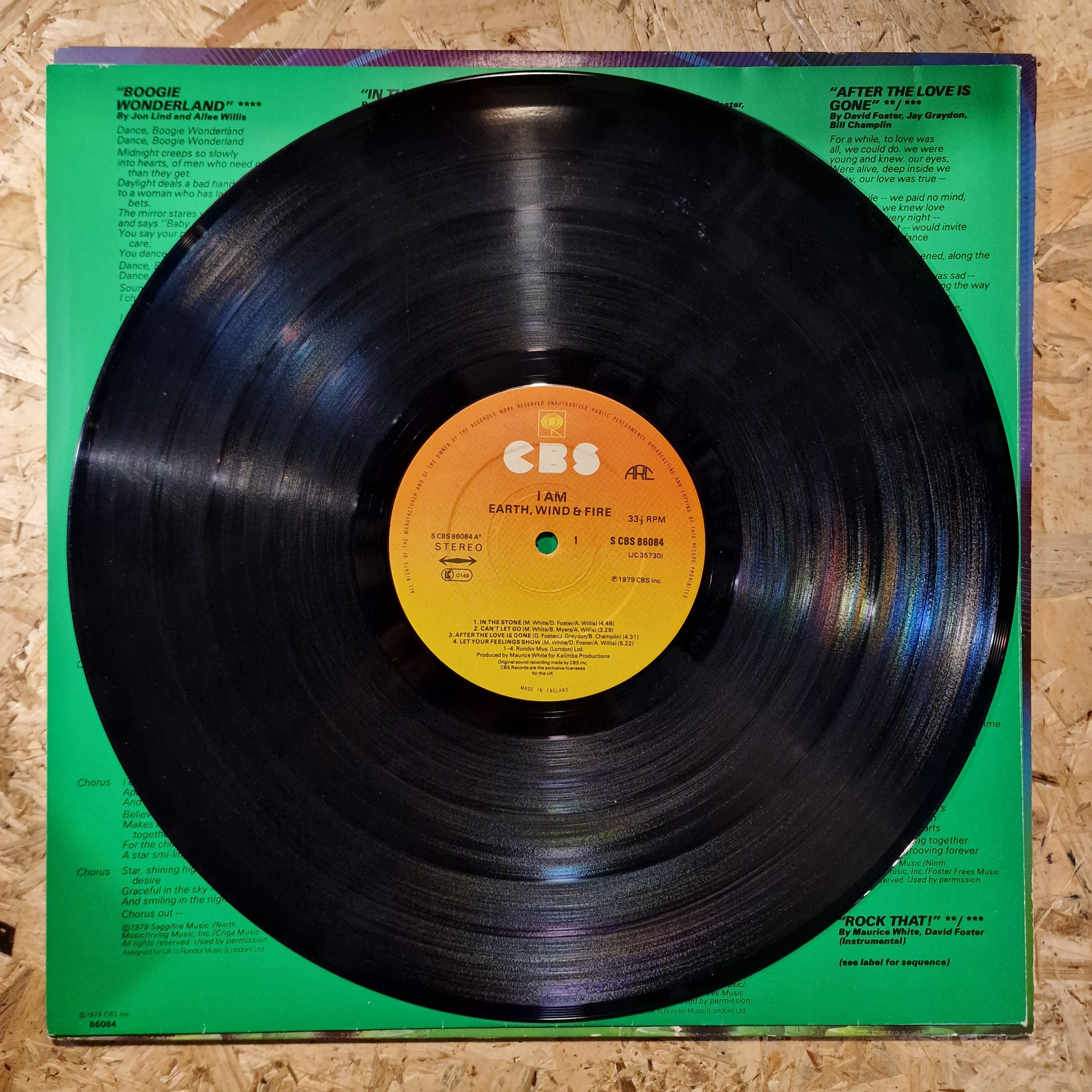Earth, Wind & Fire – I Am