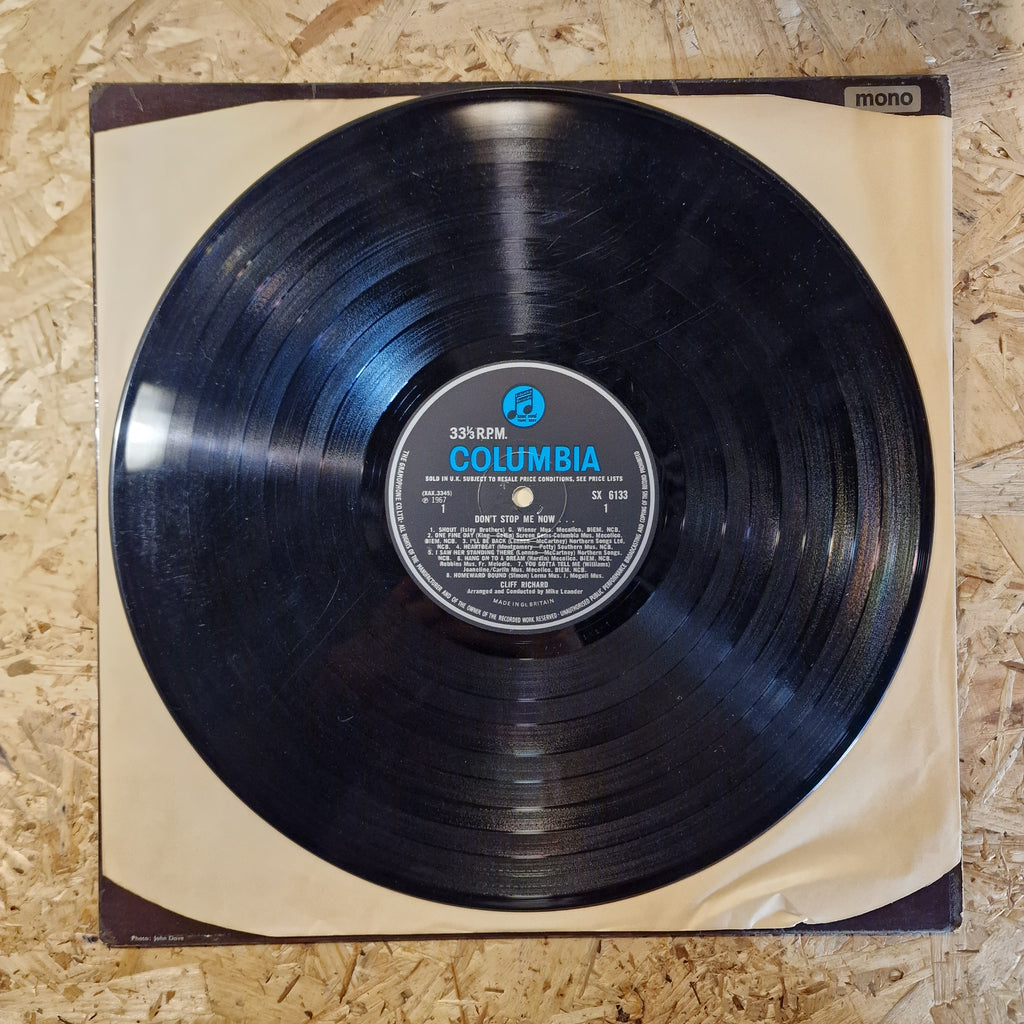 Cliff Richard – Don't Stop Me Now! 1967 UK Press