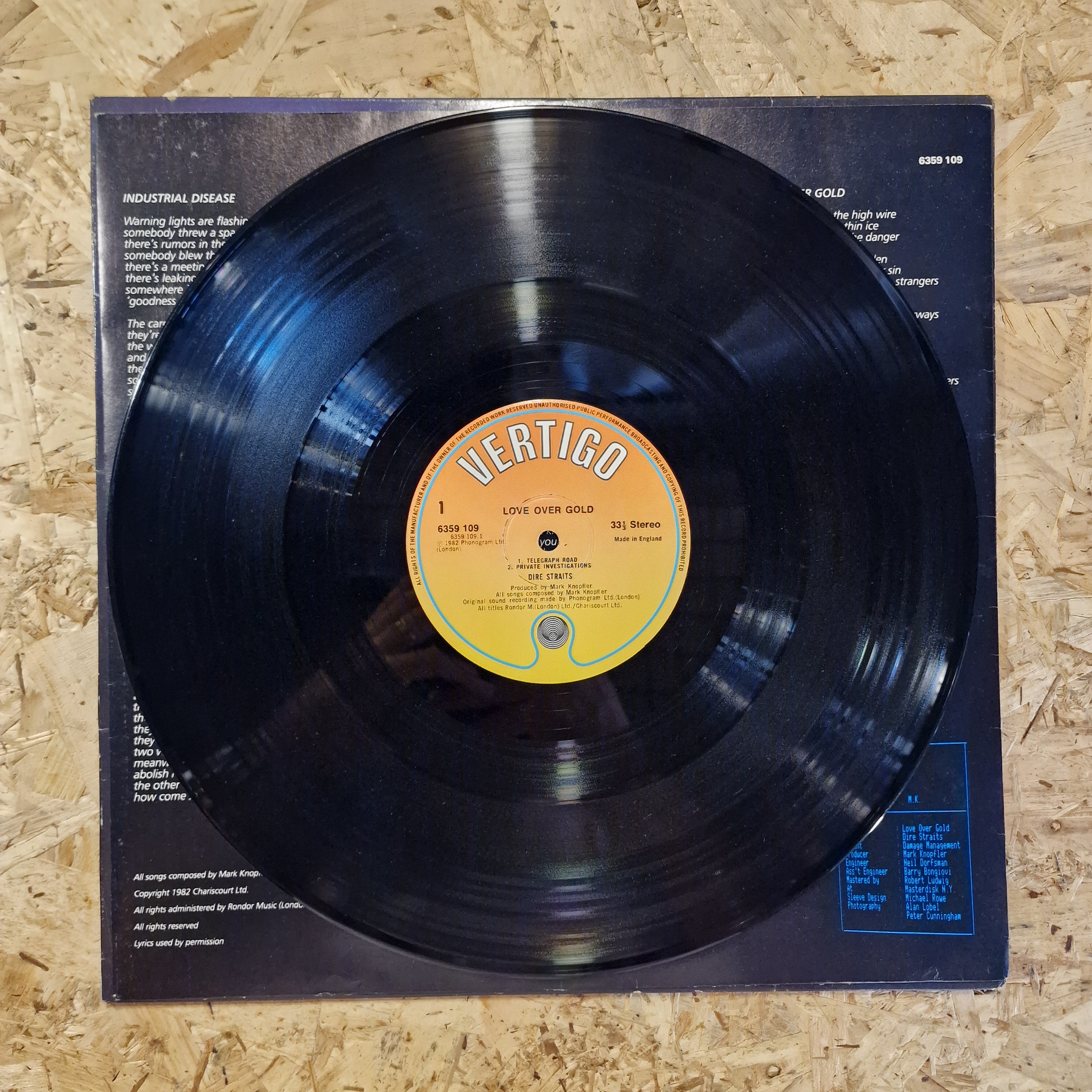Dire Straits – Love Over Gold