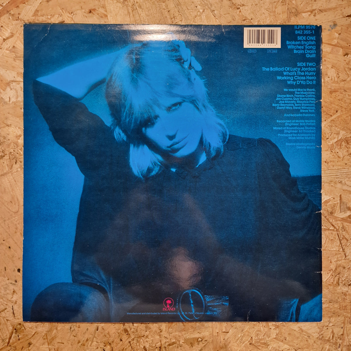 Marianne Faithfull – Broken English