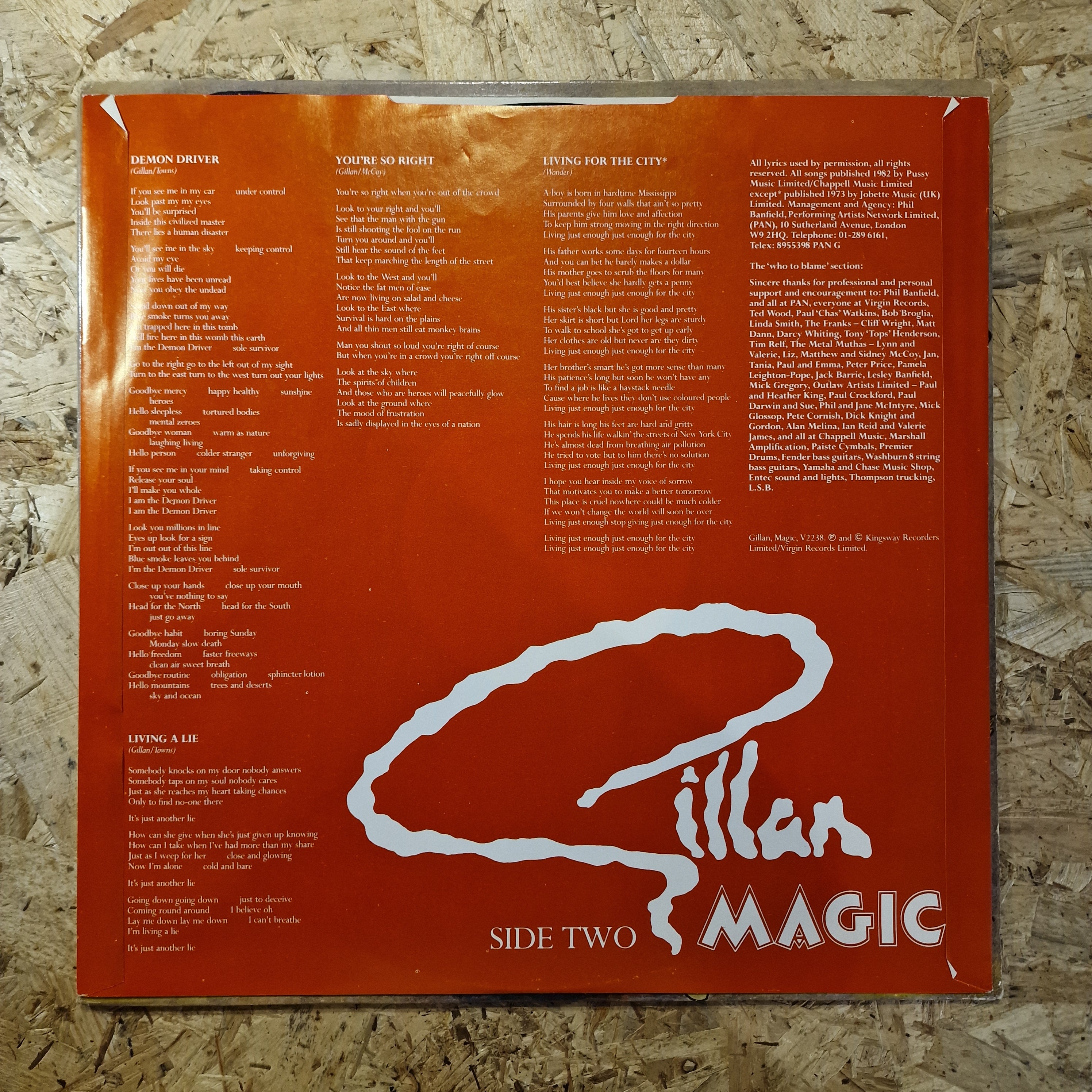 Gillan – Magic