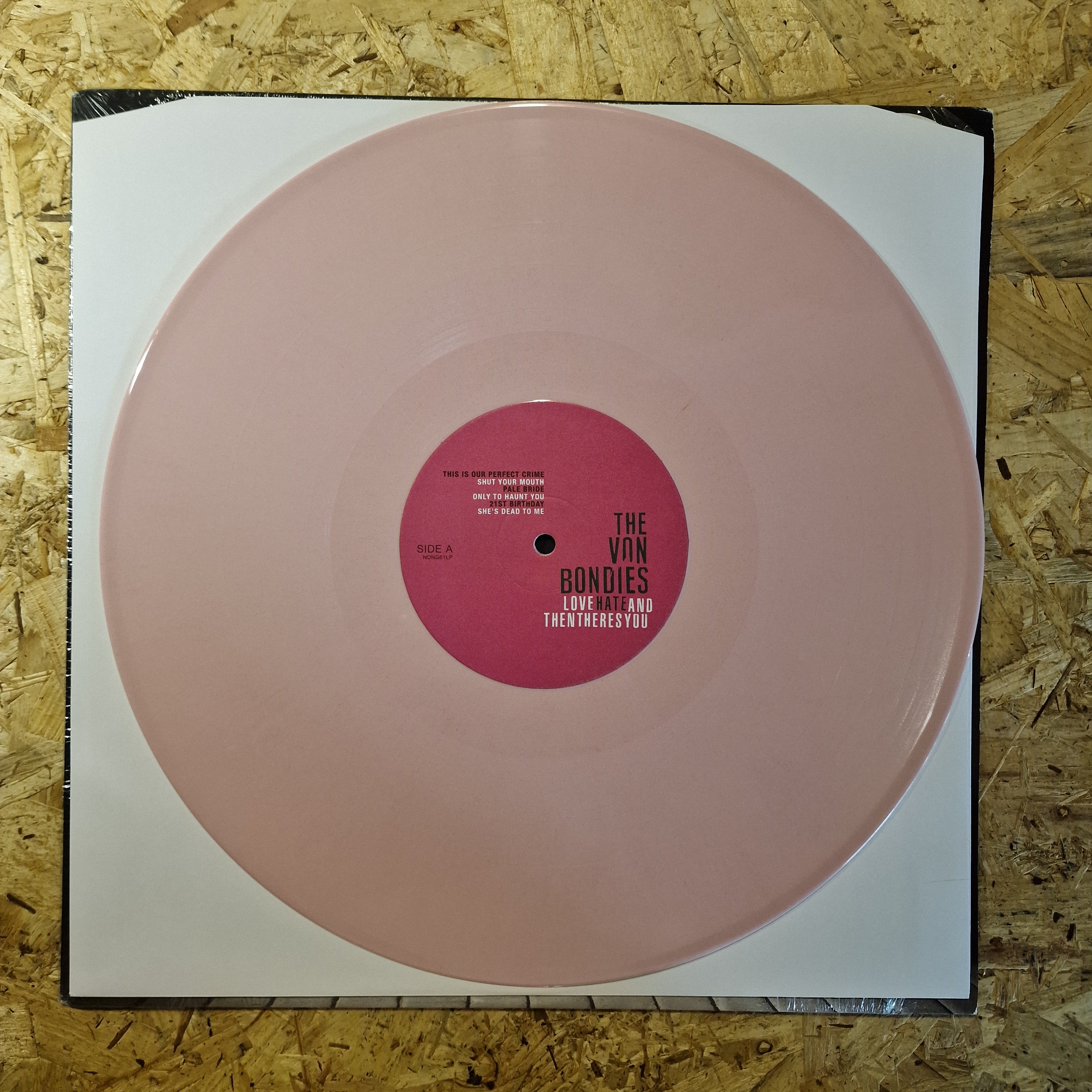 The Von Bondies – Love Hate And Then Theres You