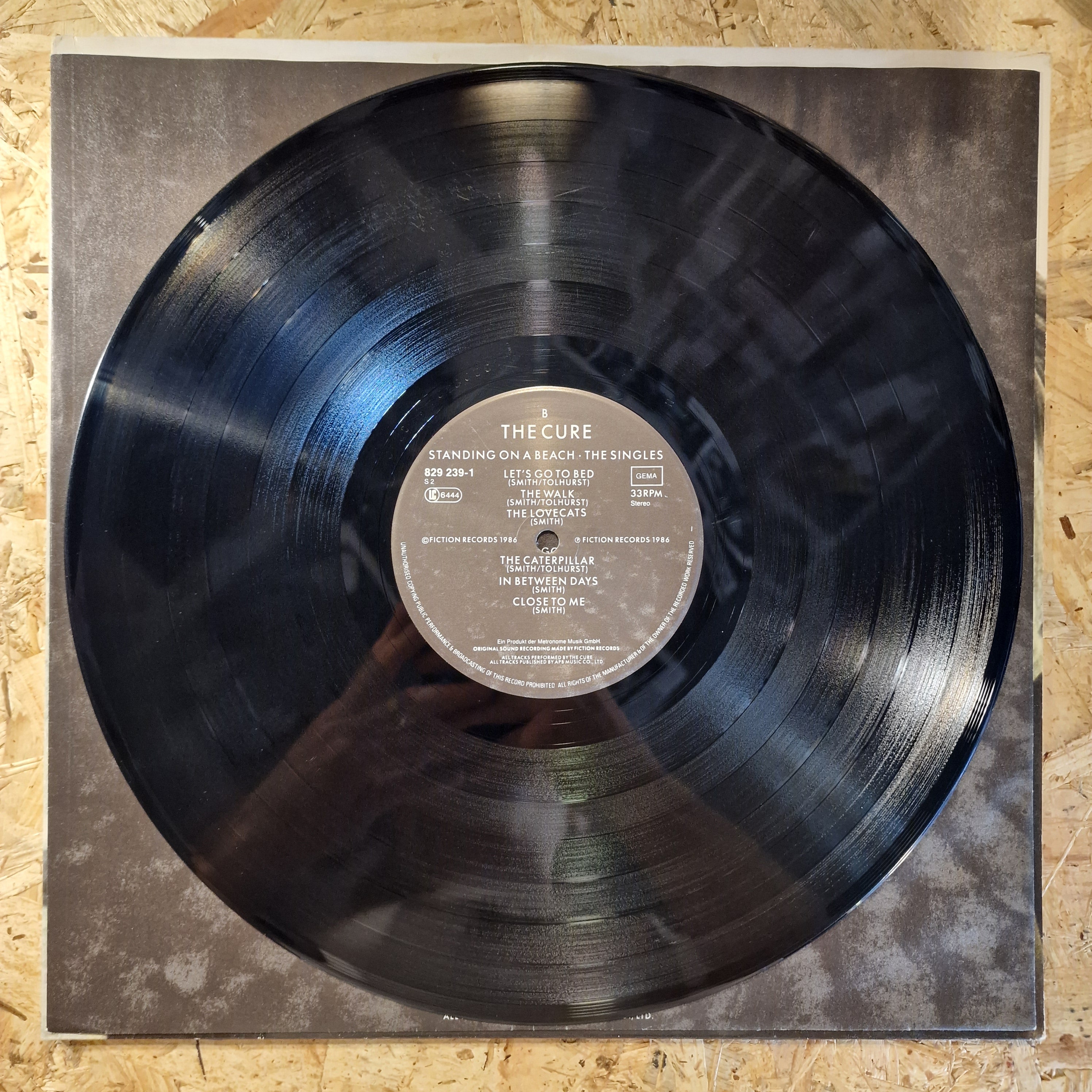 The Cure – Standing On A Beach · The Singles