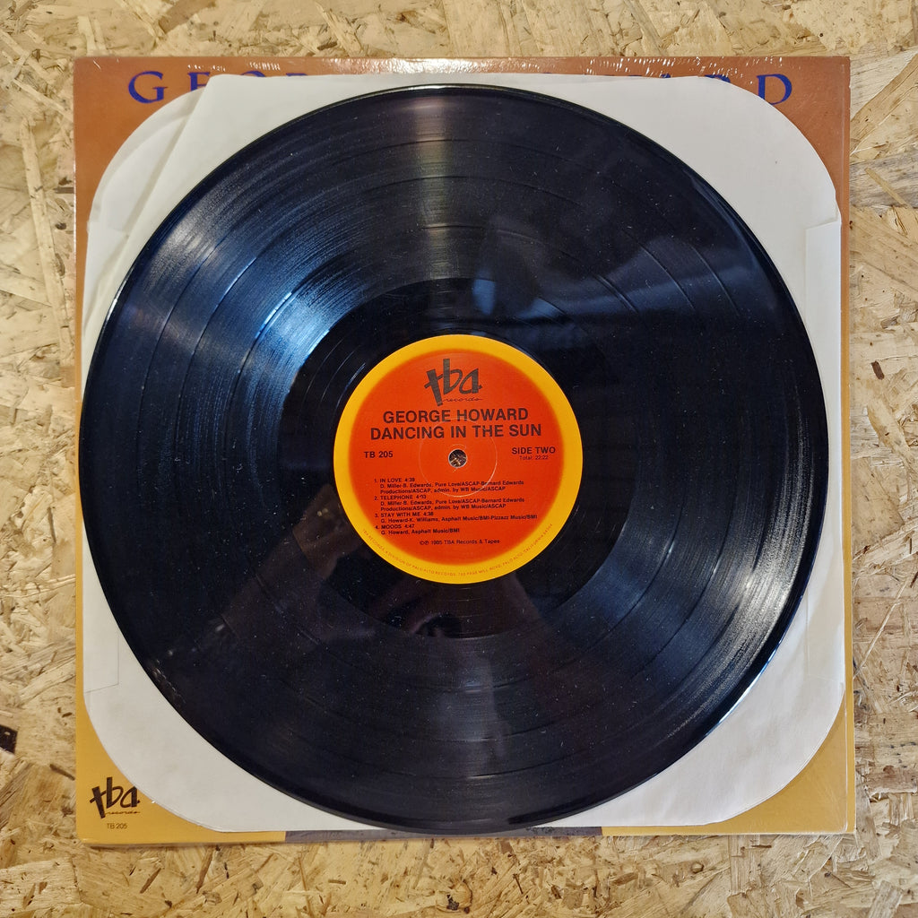 George Howard – Dancing In The Sun