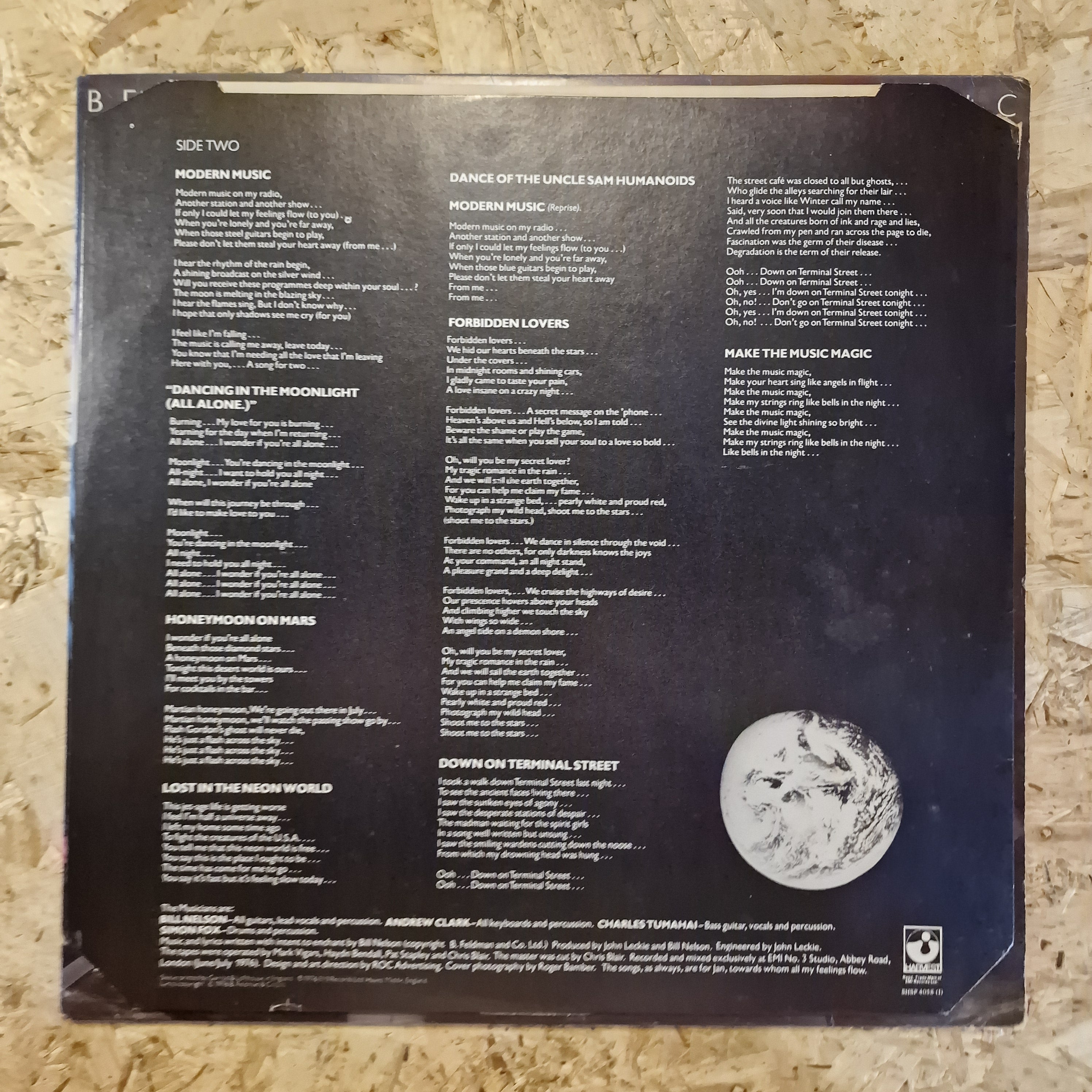 Be Bop Deluxe – Modern Music