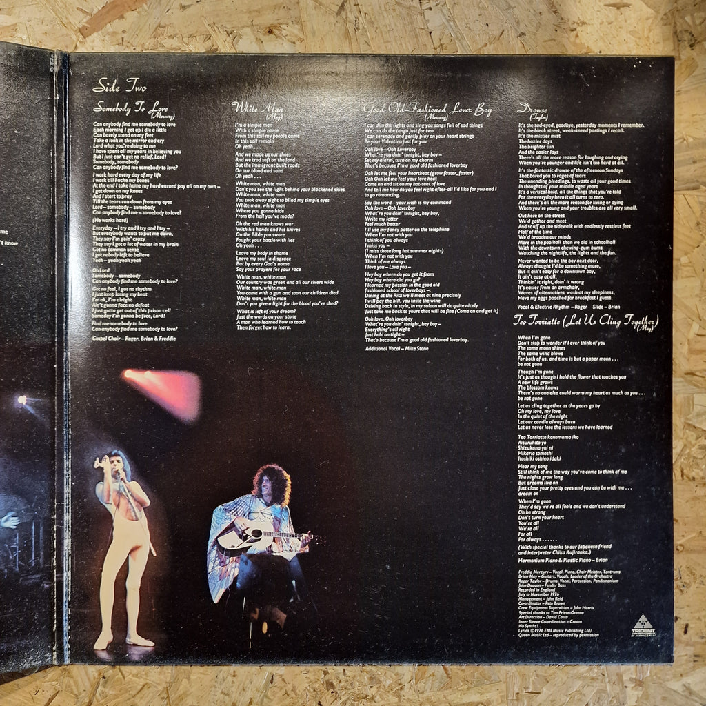 Queen ‎– A Day At The Races 1976 UK Press