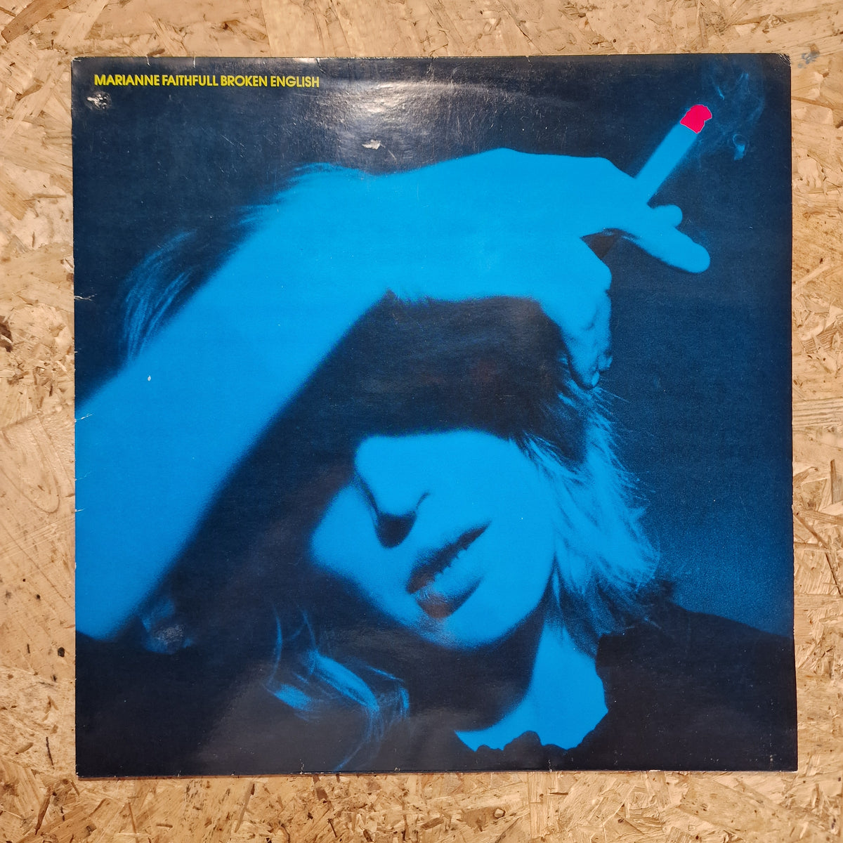 Marianne Faithfull – Broken English
