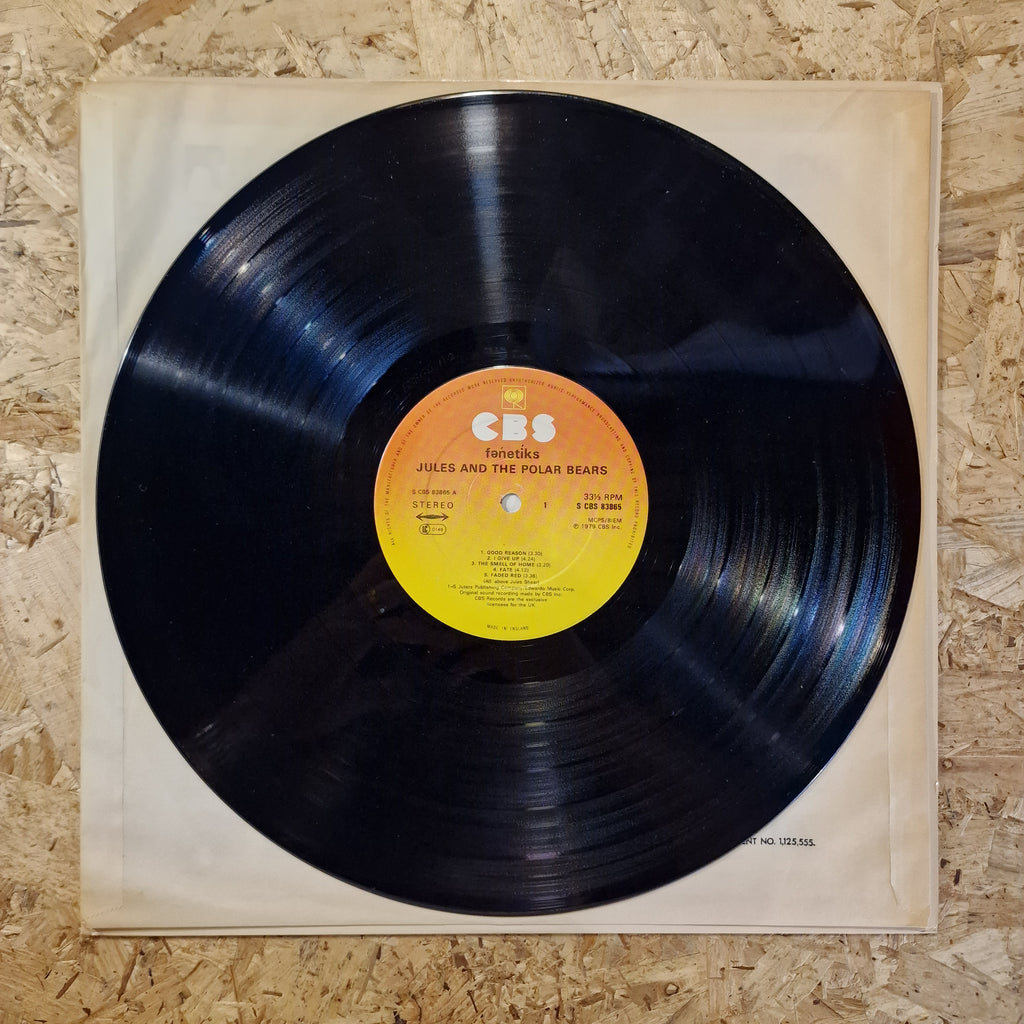 Jules And The Polar Bears – fǝnĕtĭks (Phonetics)