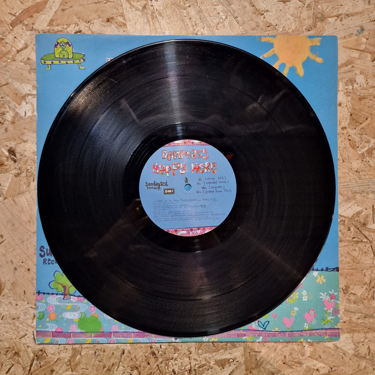 Danmass – Happy Here