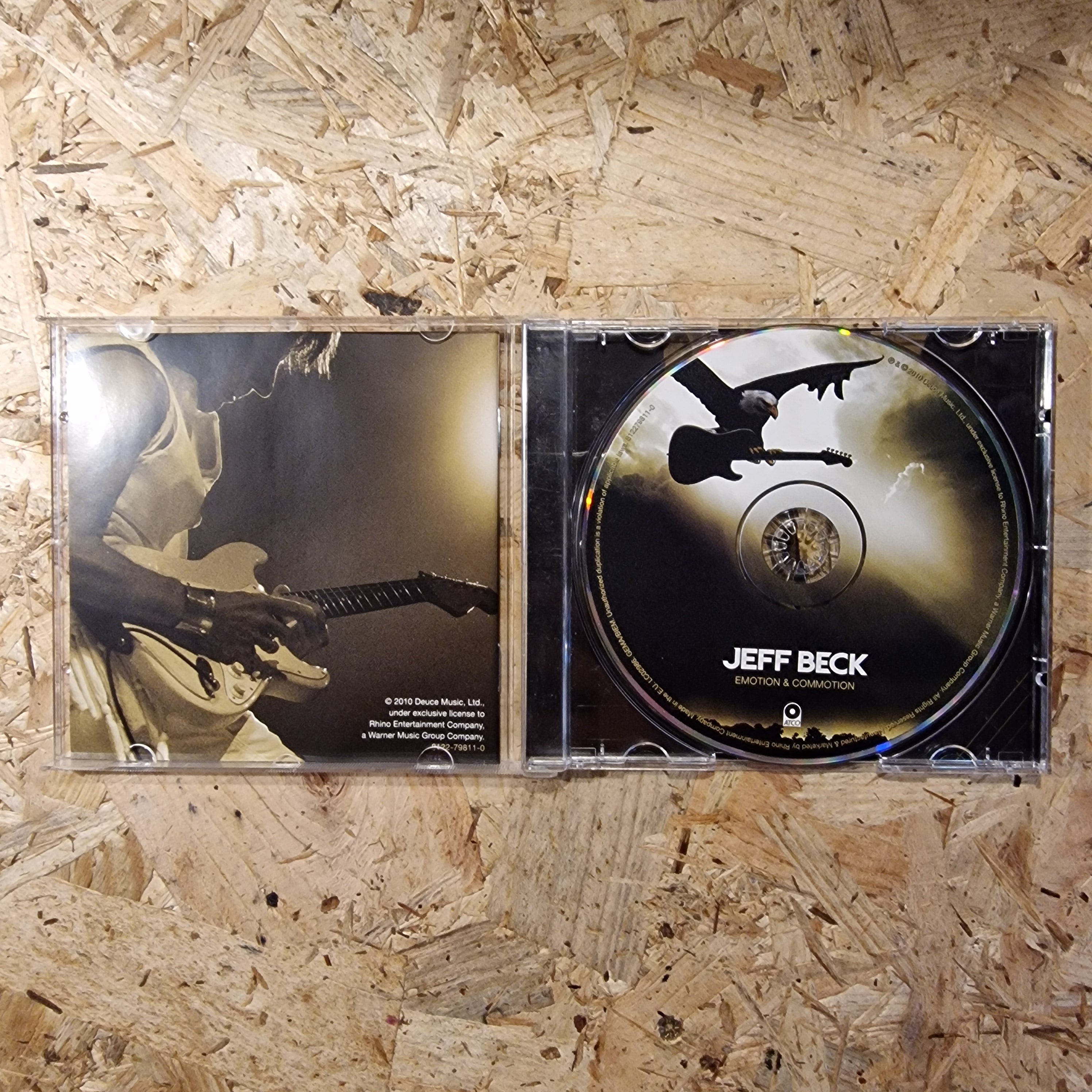 Jeff Beck ‎– Emotion & Commotion