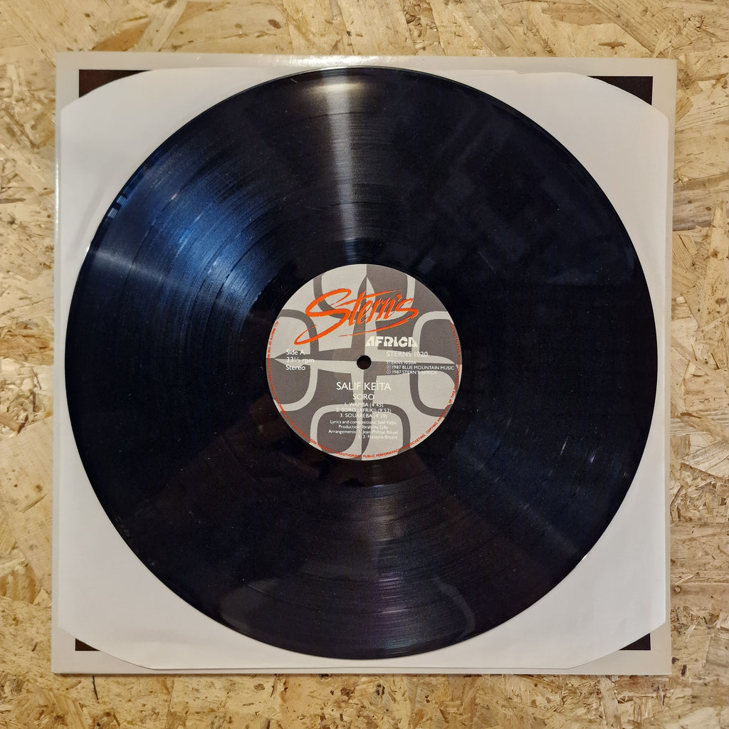 Salif Keita – Soro