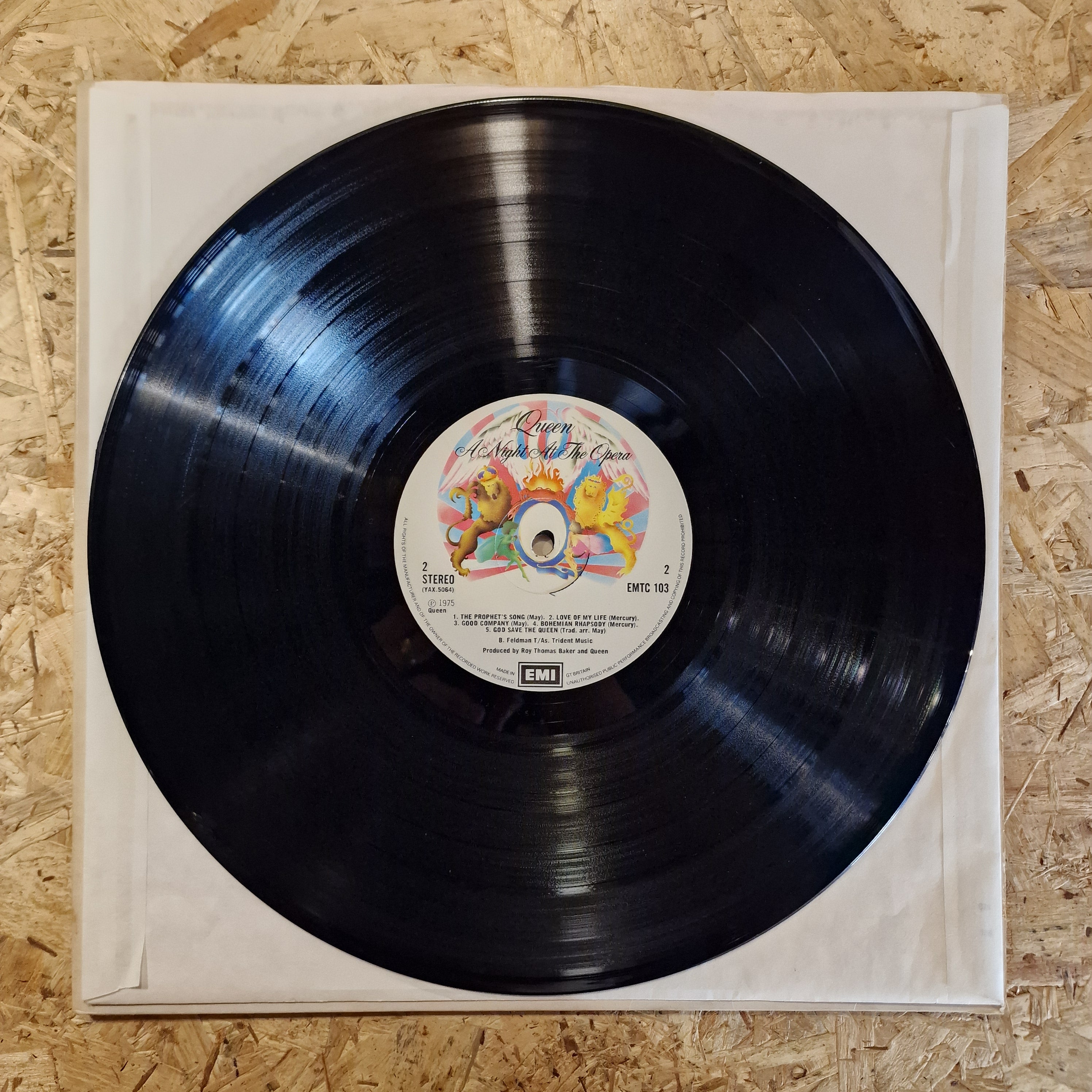 Queen – A Night At The Opera