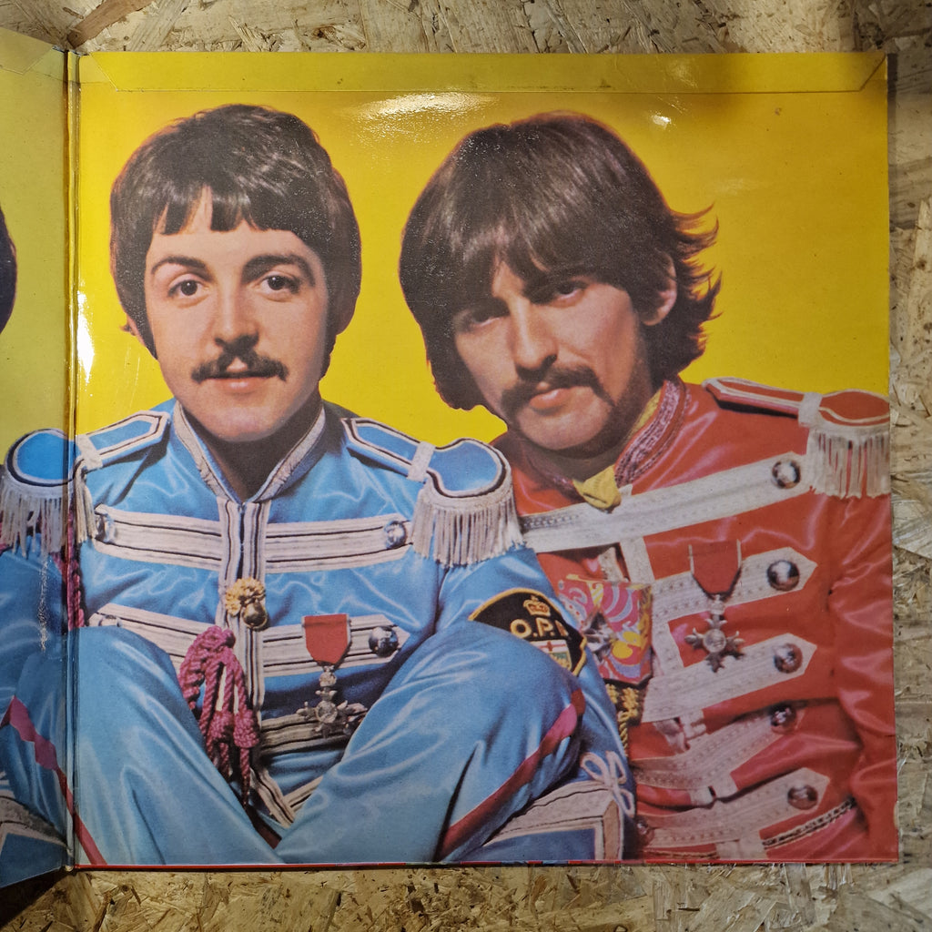 The Beatles – Sgt. Pepper's Lonely Hearts Club Band
