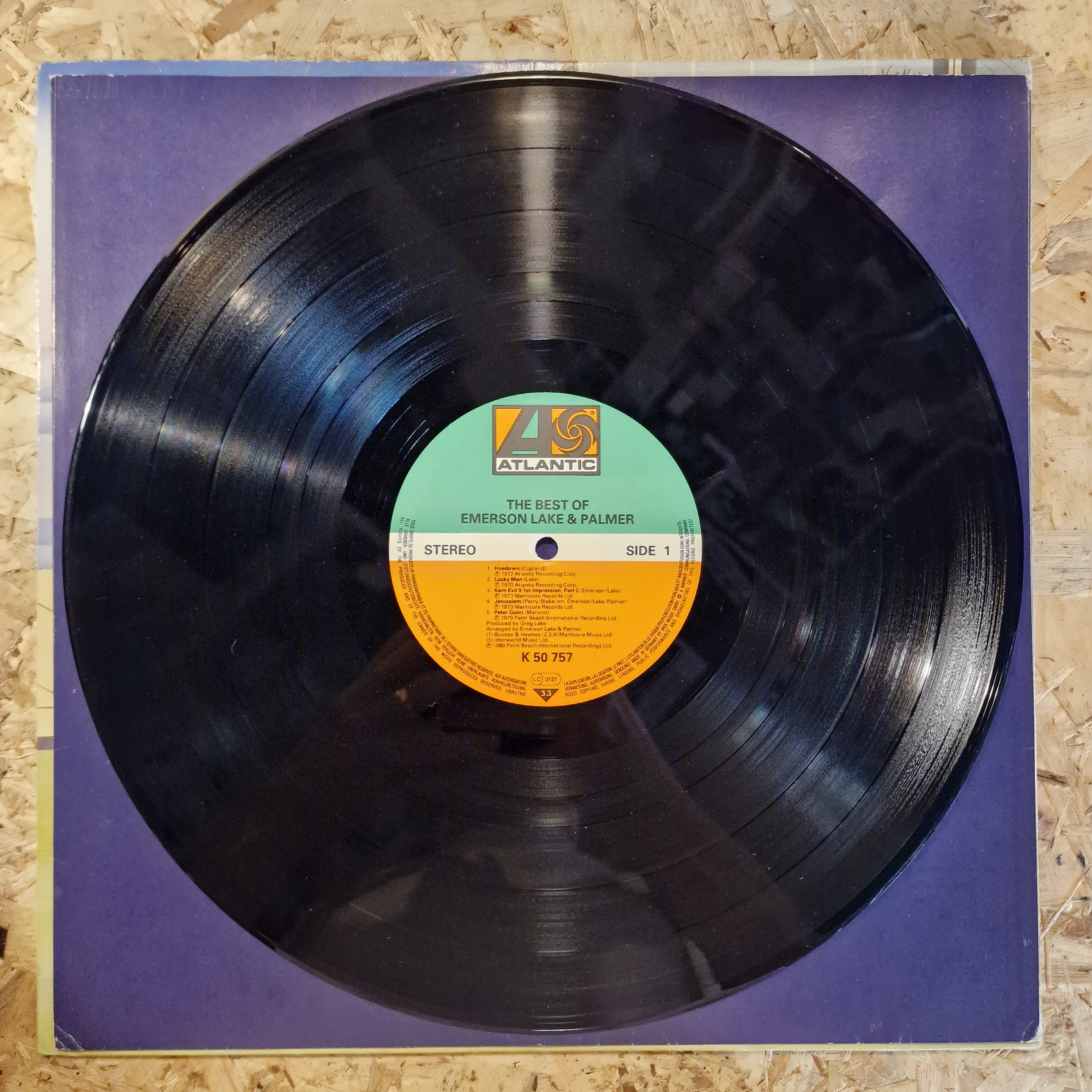 Emerson, Lake & Palmer – The Best Of Emerson Lake & Palmer