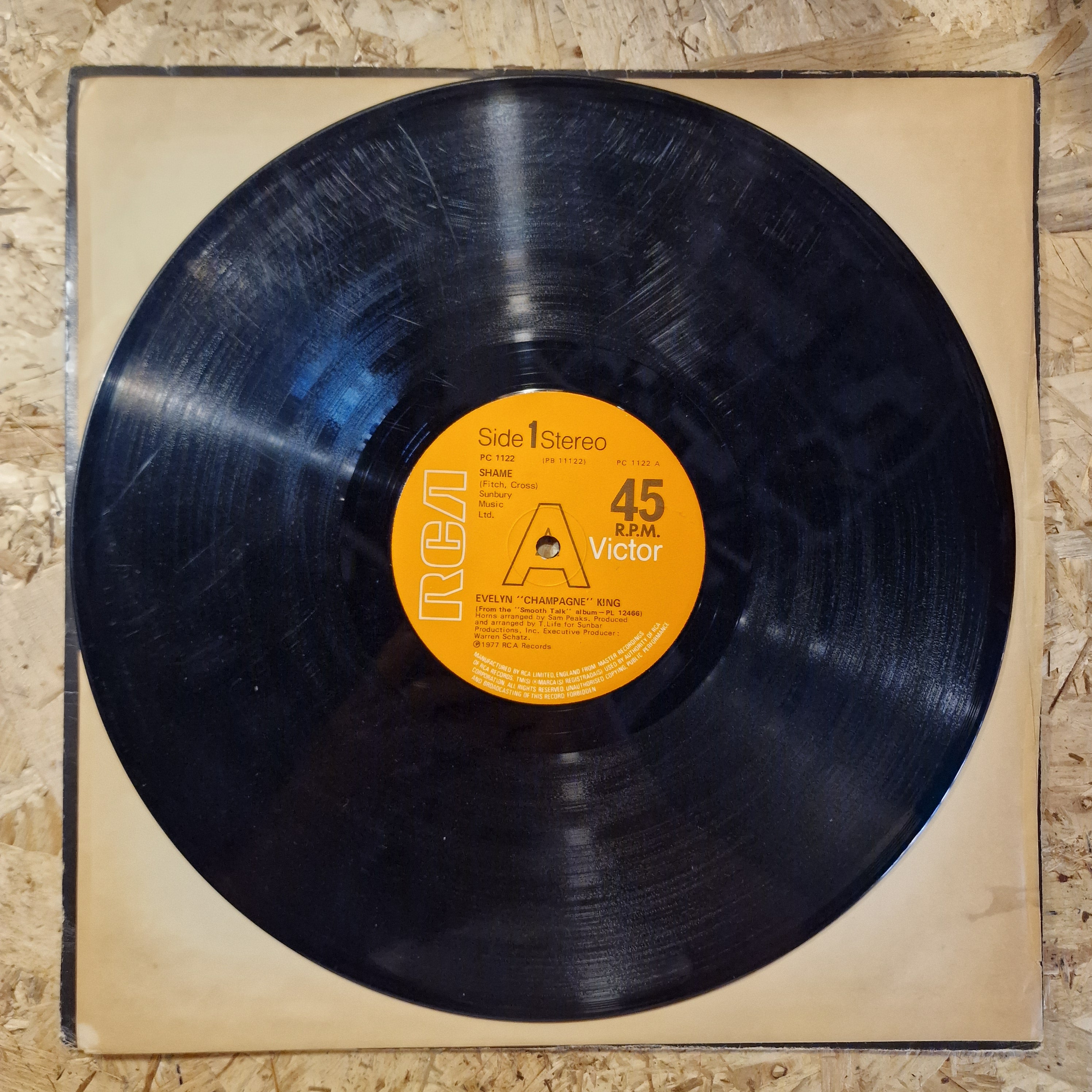 Evelyn "Champagne" King – Shame