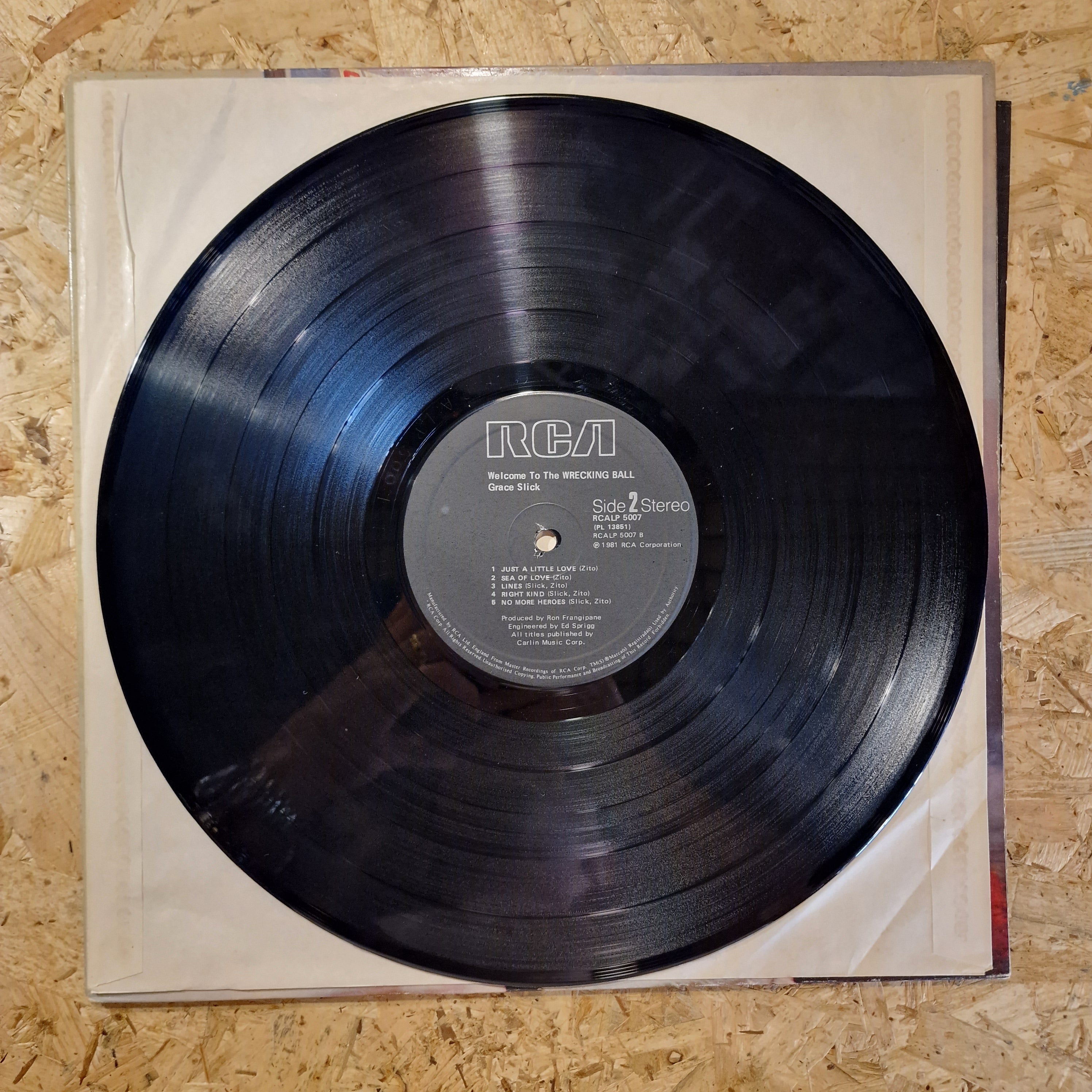 Grace Slick – Welcome To The Wrecking Ball!