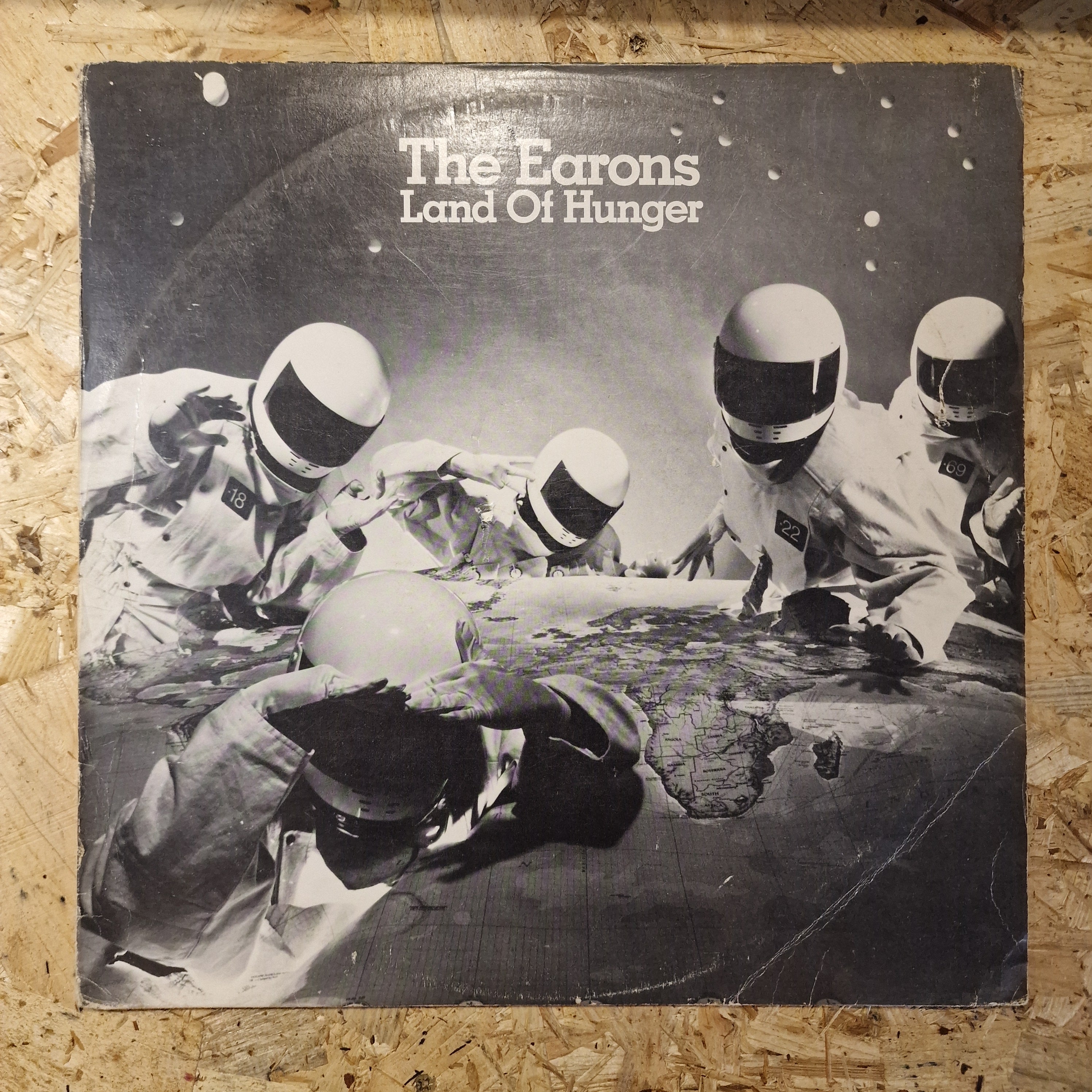 The Earons – Land Of Hunger