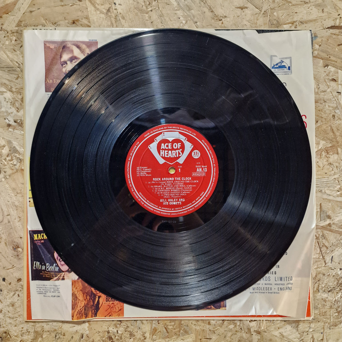 Bill Haley And His Comets – Rock Around The Clock
