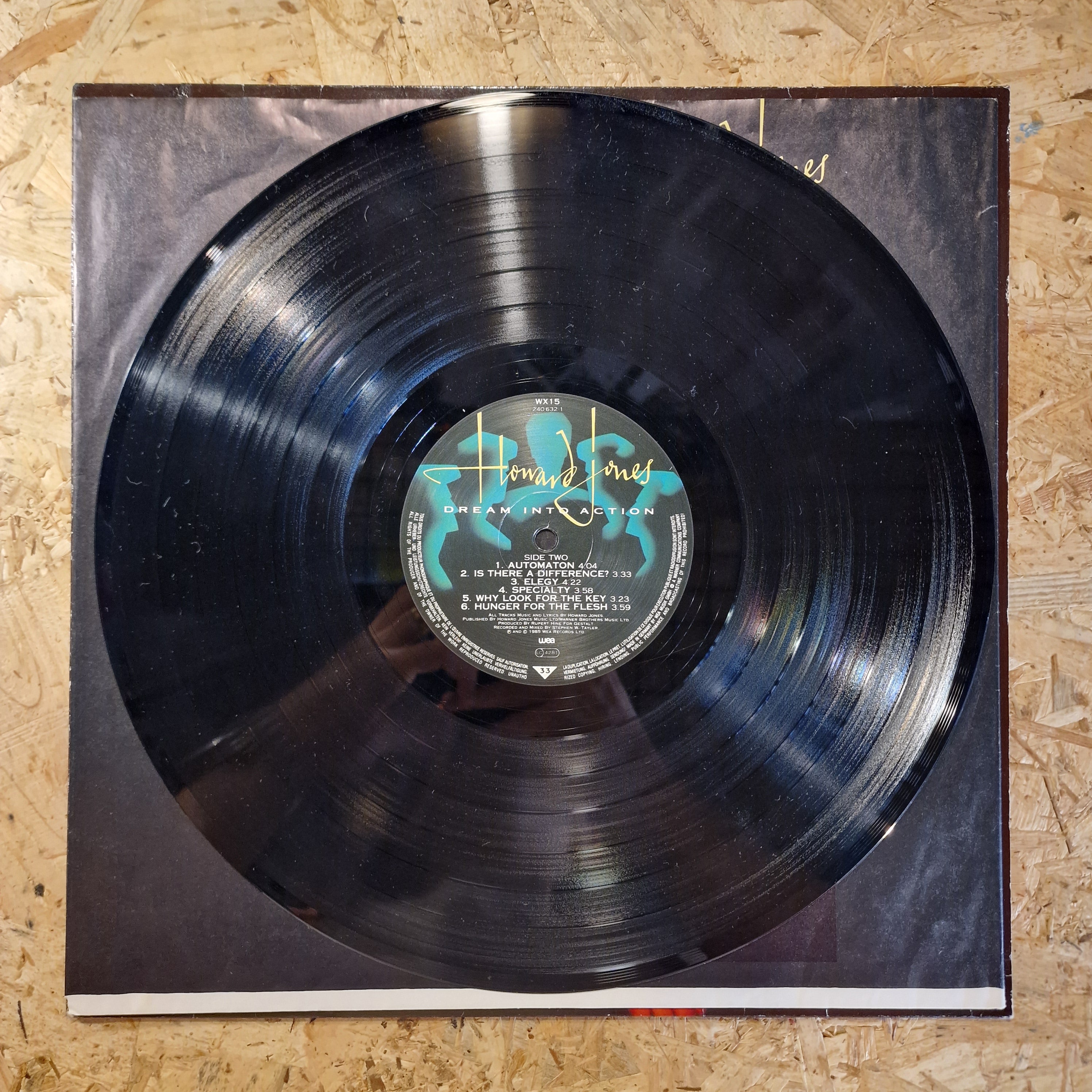 Howard Jones – Dream Into Action