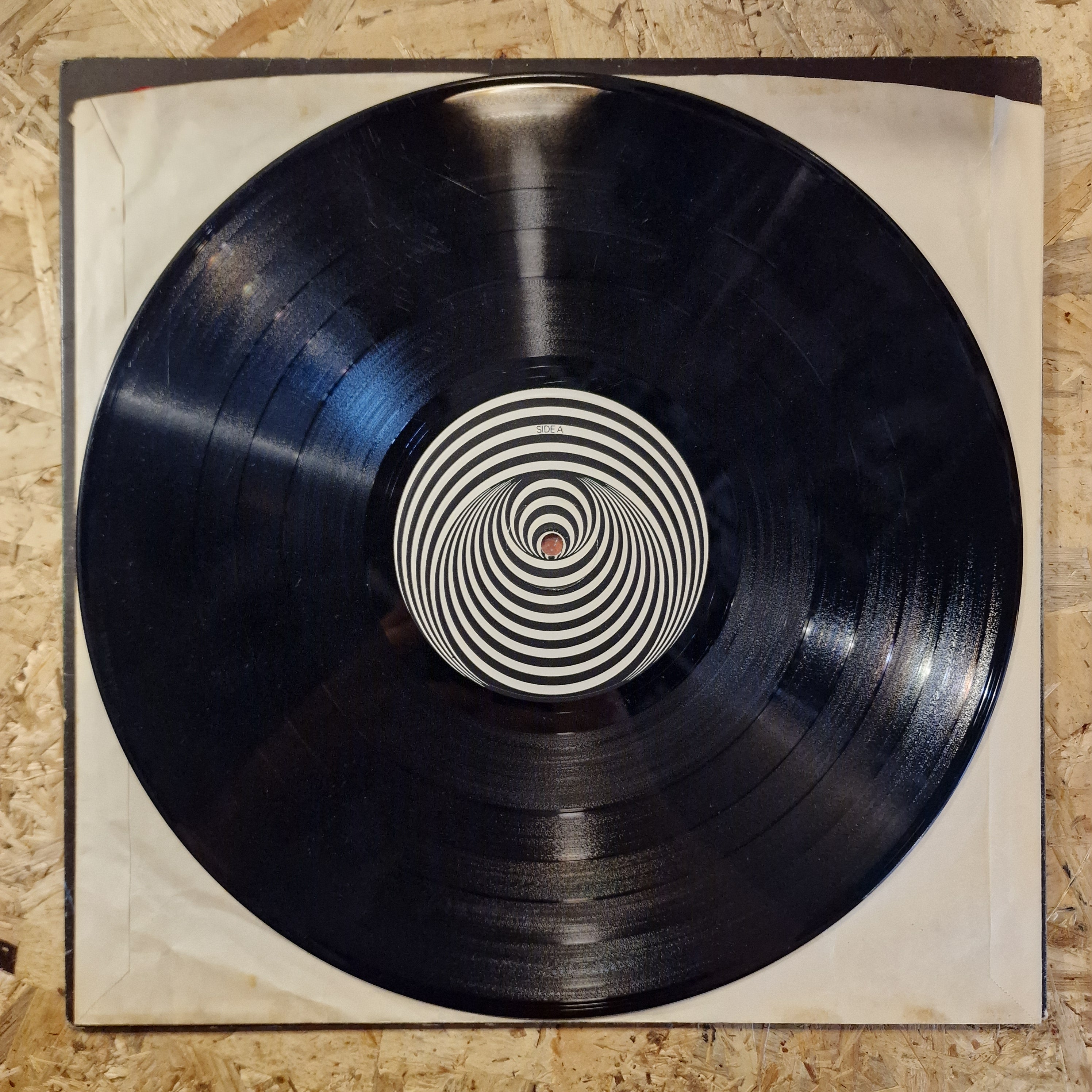 Black Sabbath – Paranoid
