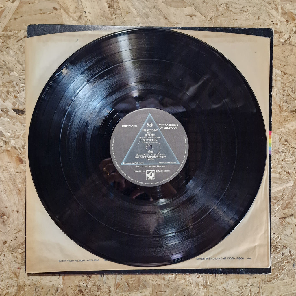 Pink Floyd – The Dark Side Of The Moon