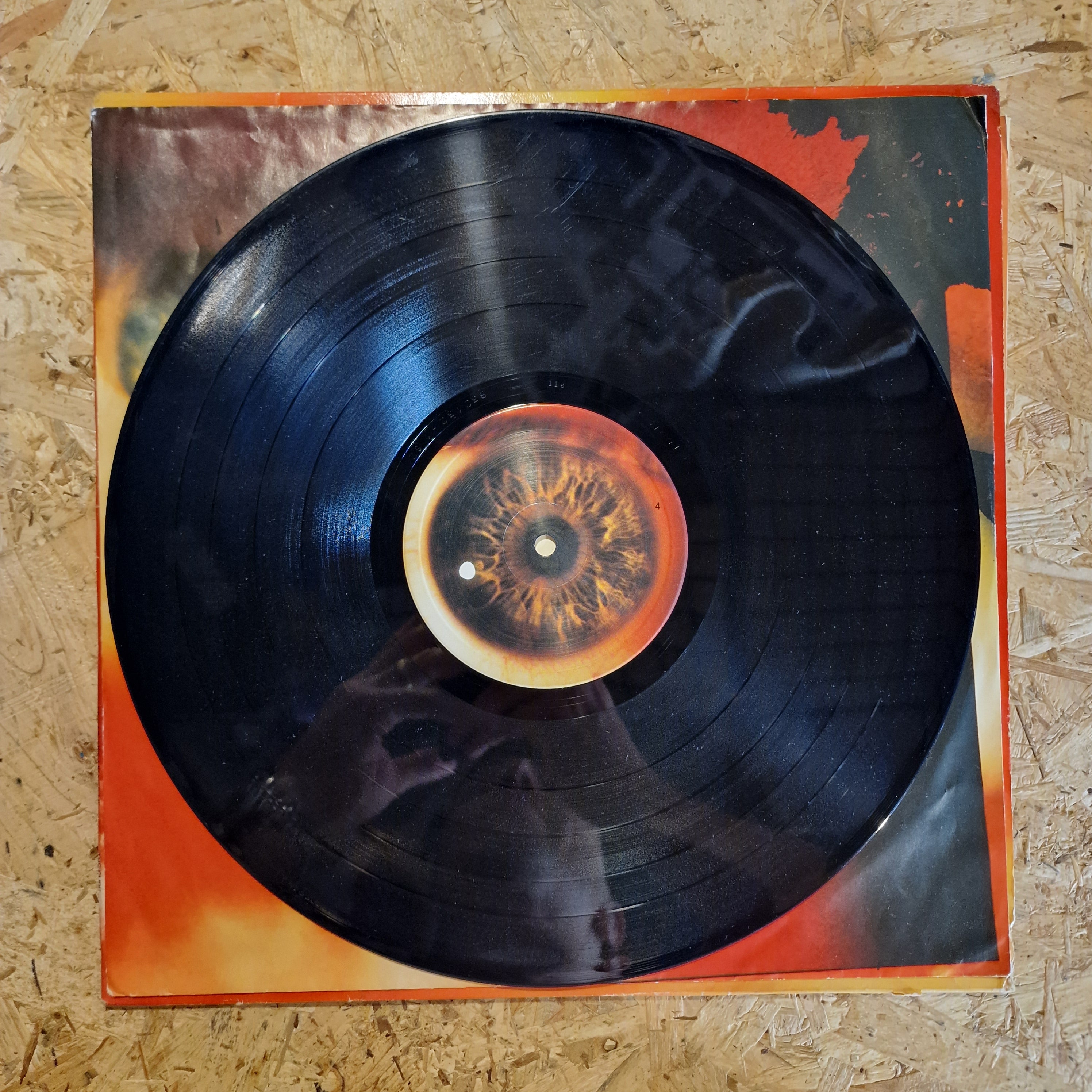 The Cure – Kiss Me Kiss Me Kiss Me