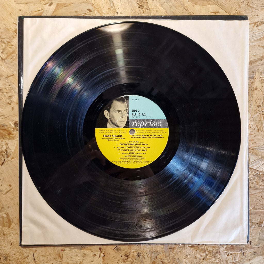 Frank Sinatra – Sinatra At The Sands