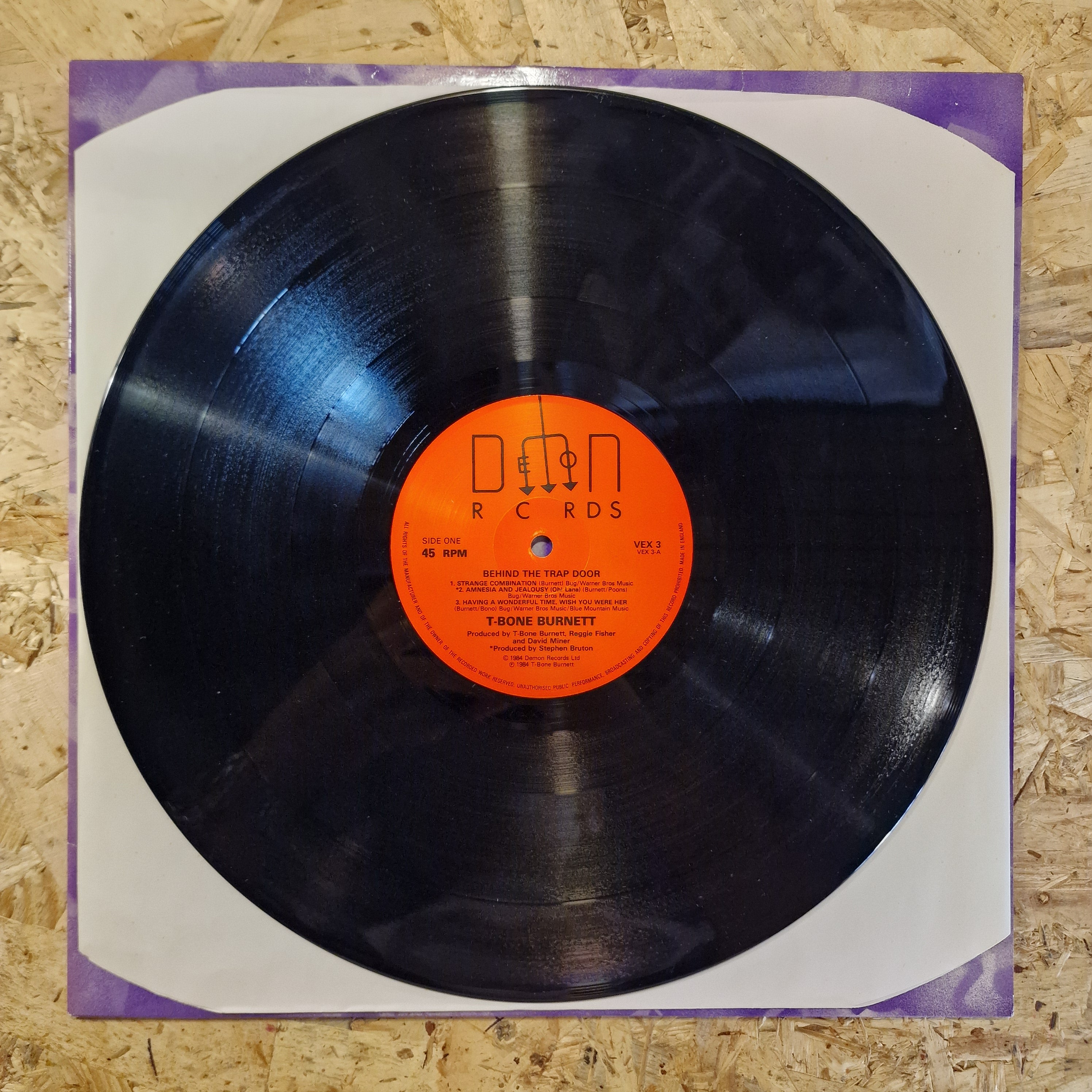T-Bone Burnett – Behind The Trap Door