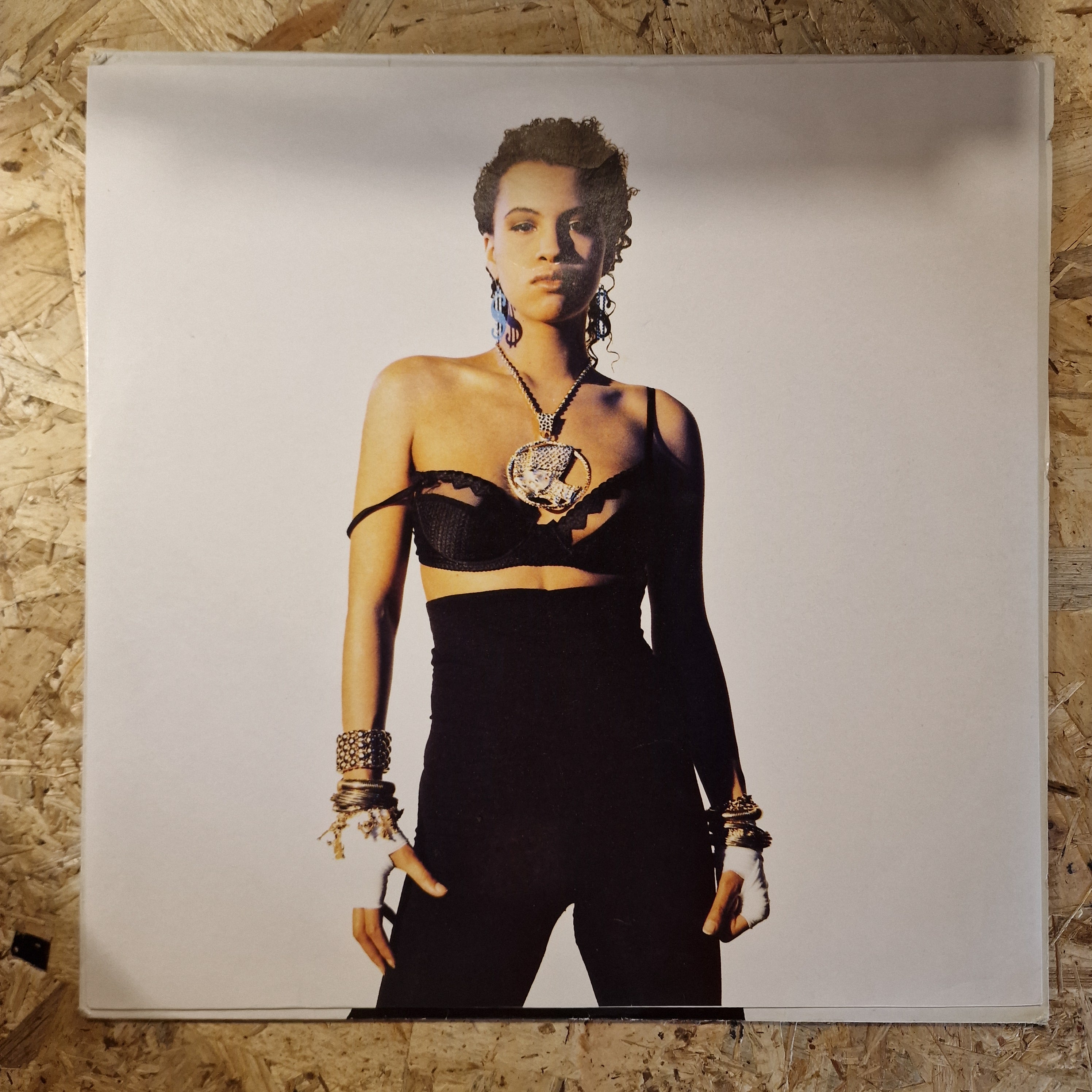 Neneh Cherry – Raw Like Sushi