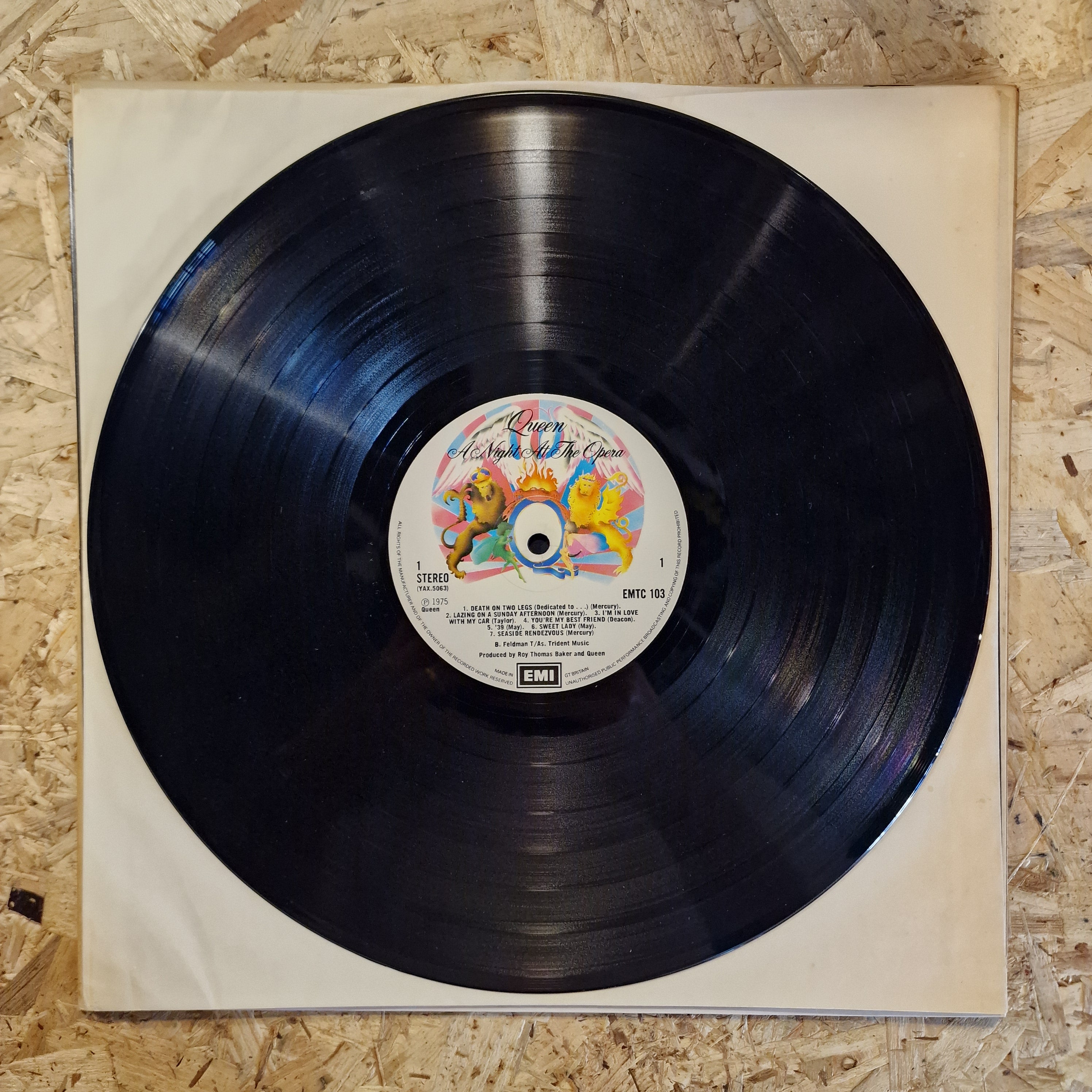 Queen – A Night At The Opera 1975 UK Press