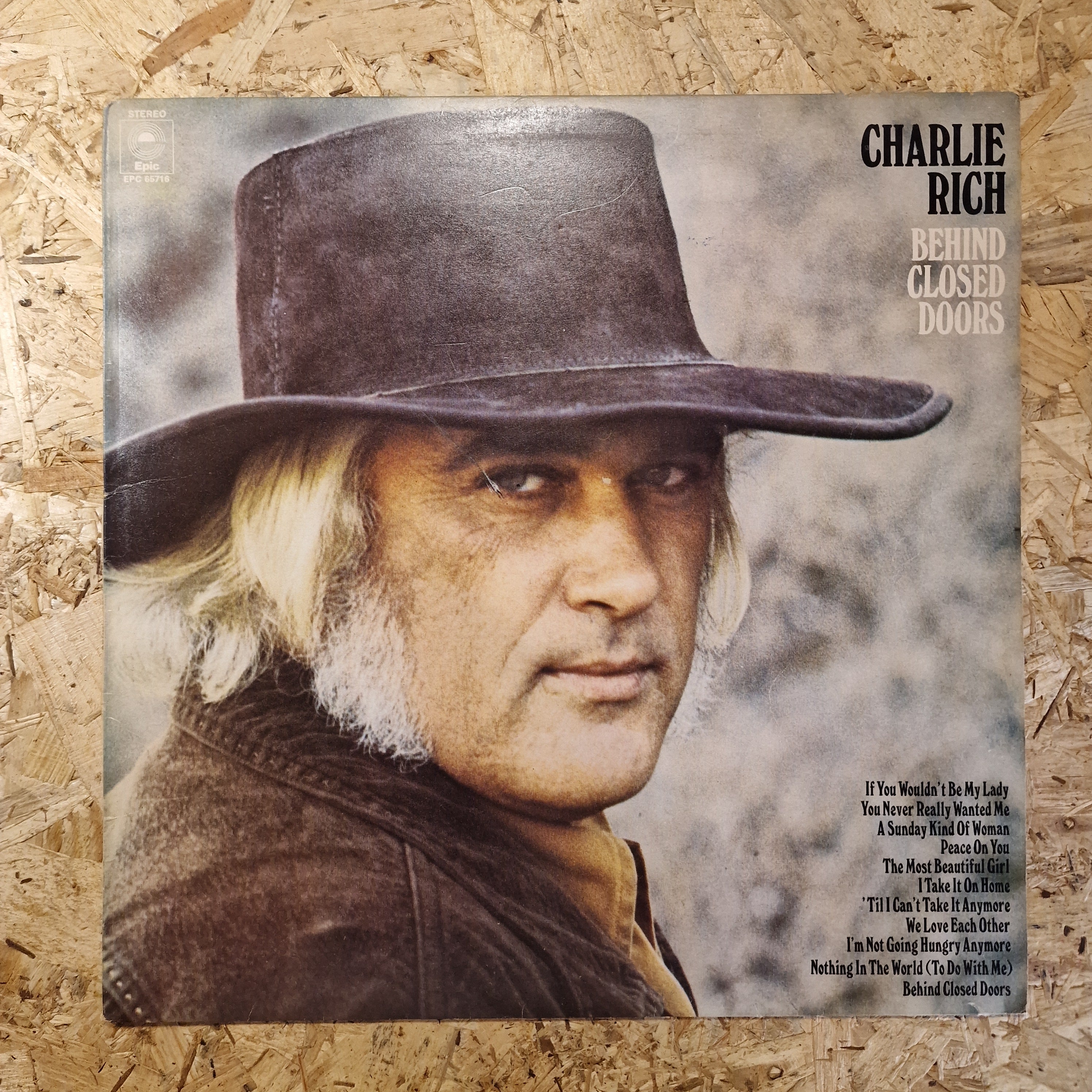 Charlie Rich – Behind Closed Doors