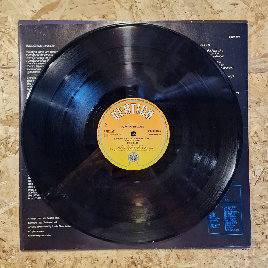 Dire Straits – Love Over Gold