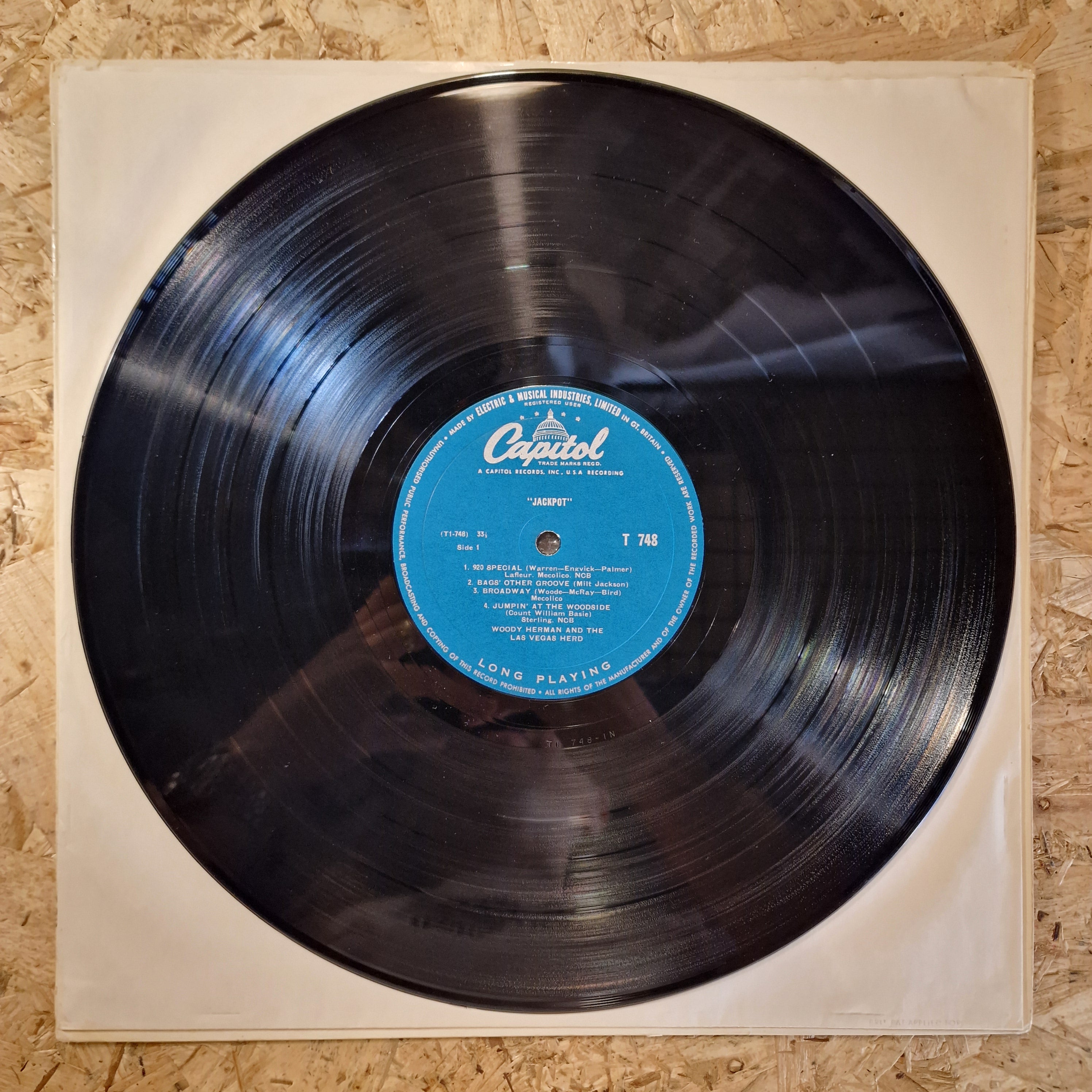 Woody Herman And The Las Vegas Herd – Jackpot!