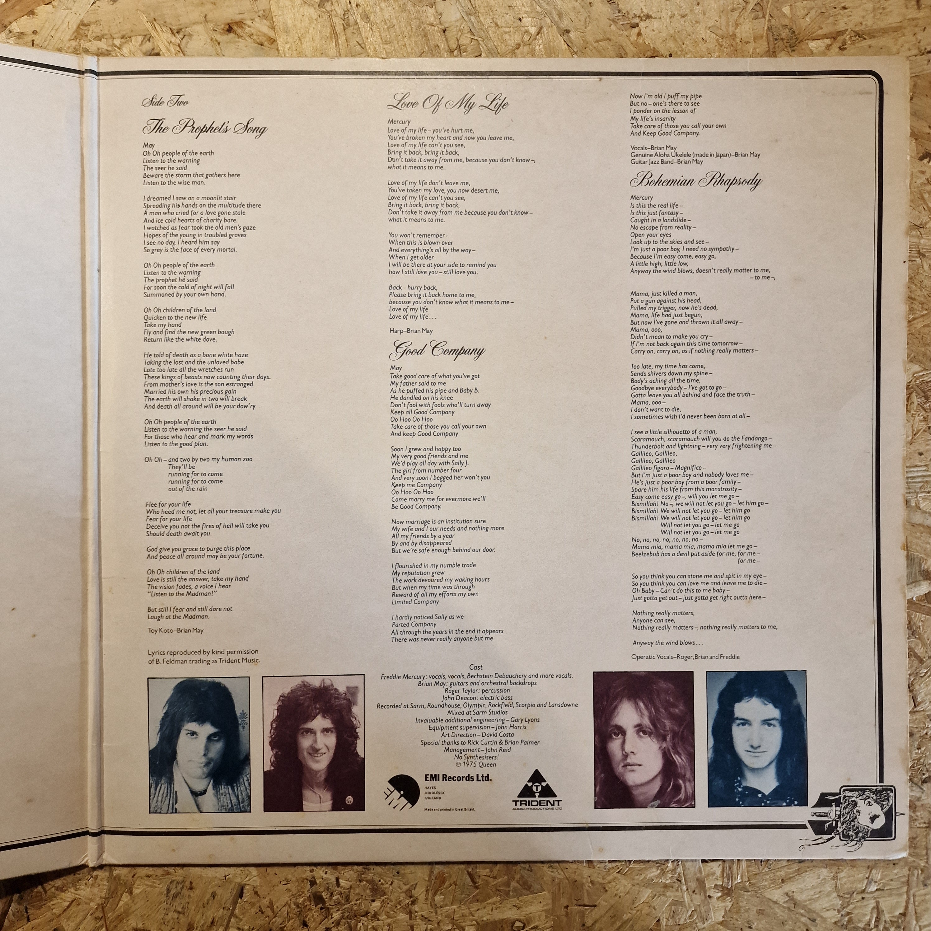 Queen – A Night At The Opera